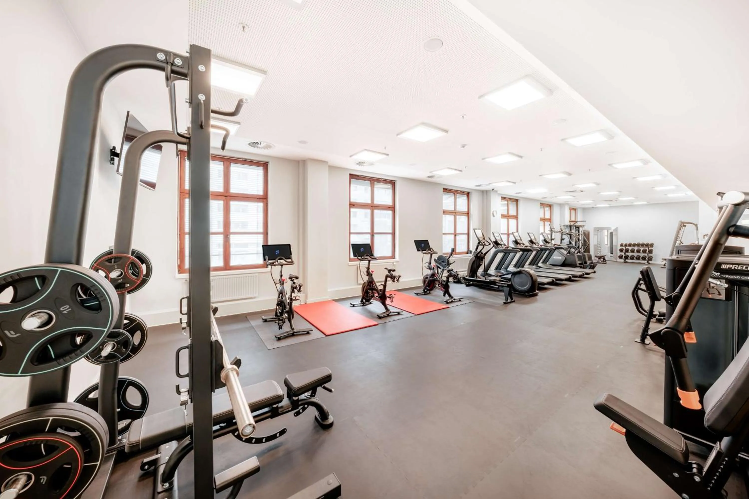 Fitness centre/facilities in Hilton Berlin