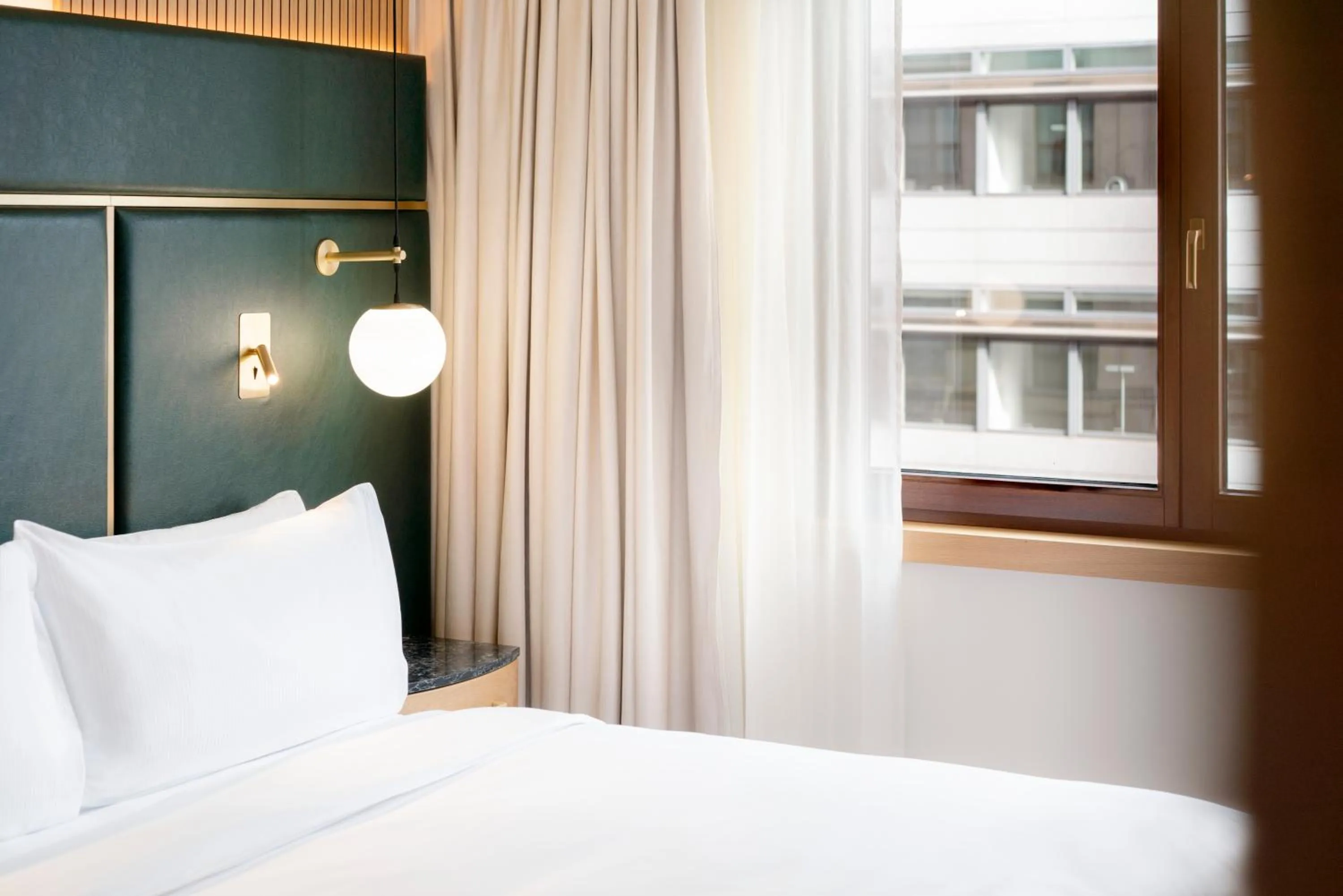 Bed in Hilton Berlin