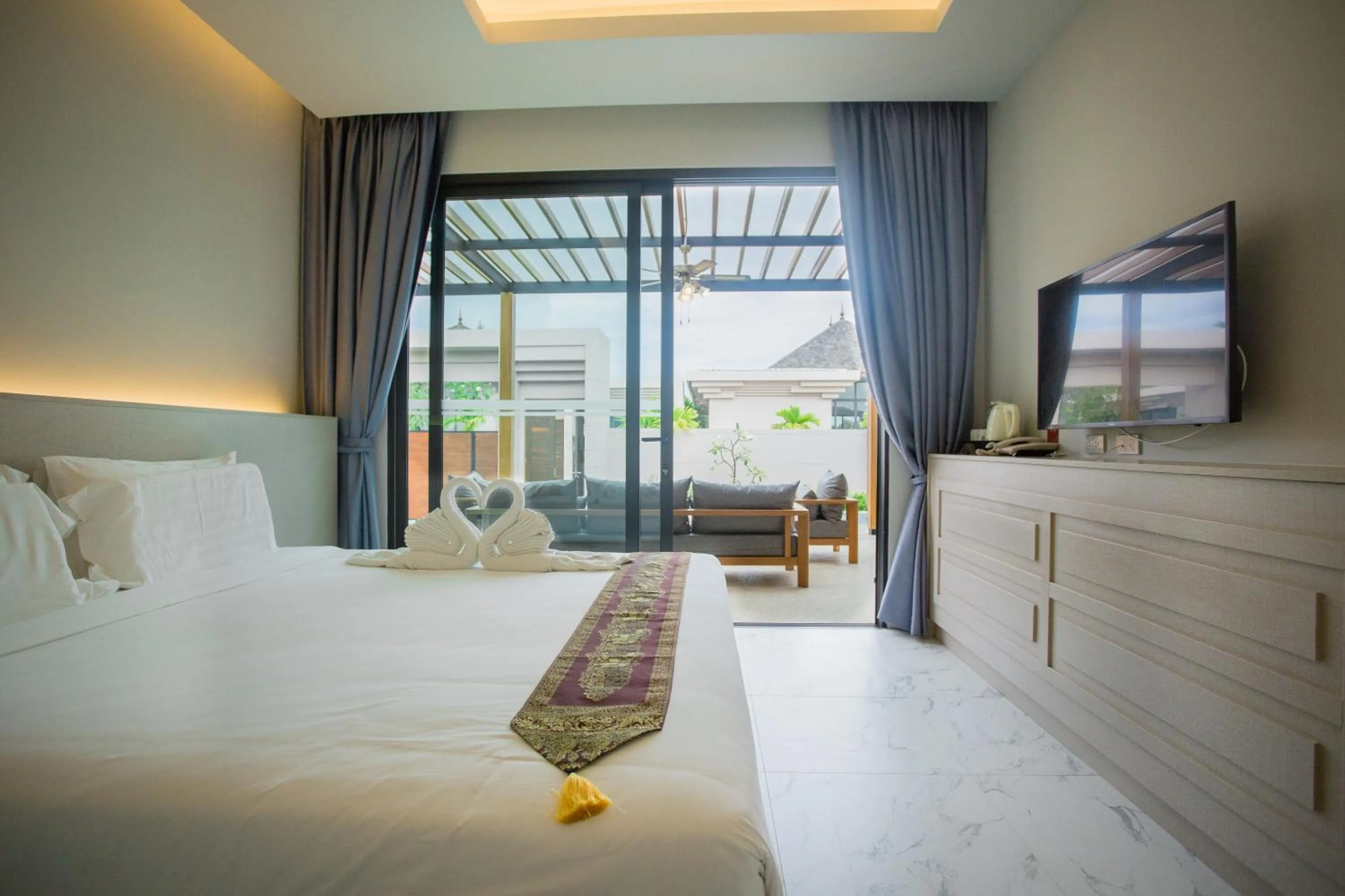 Photo of the whole room, Bed in Gold Chariot Pool Villa, Phuket - SHA Plus Certified