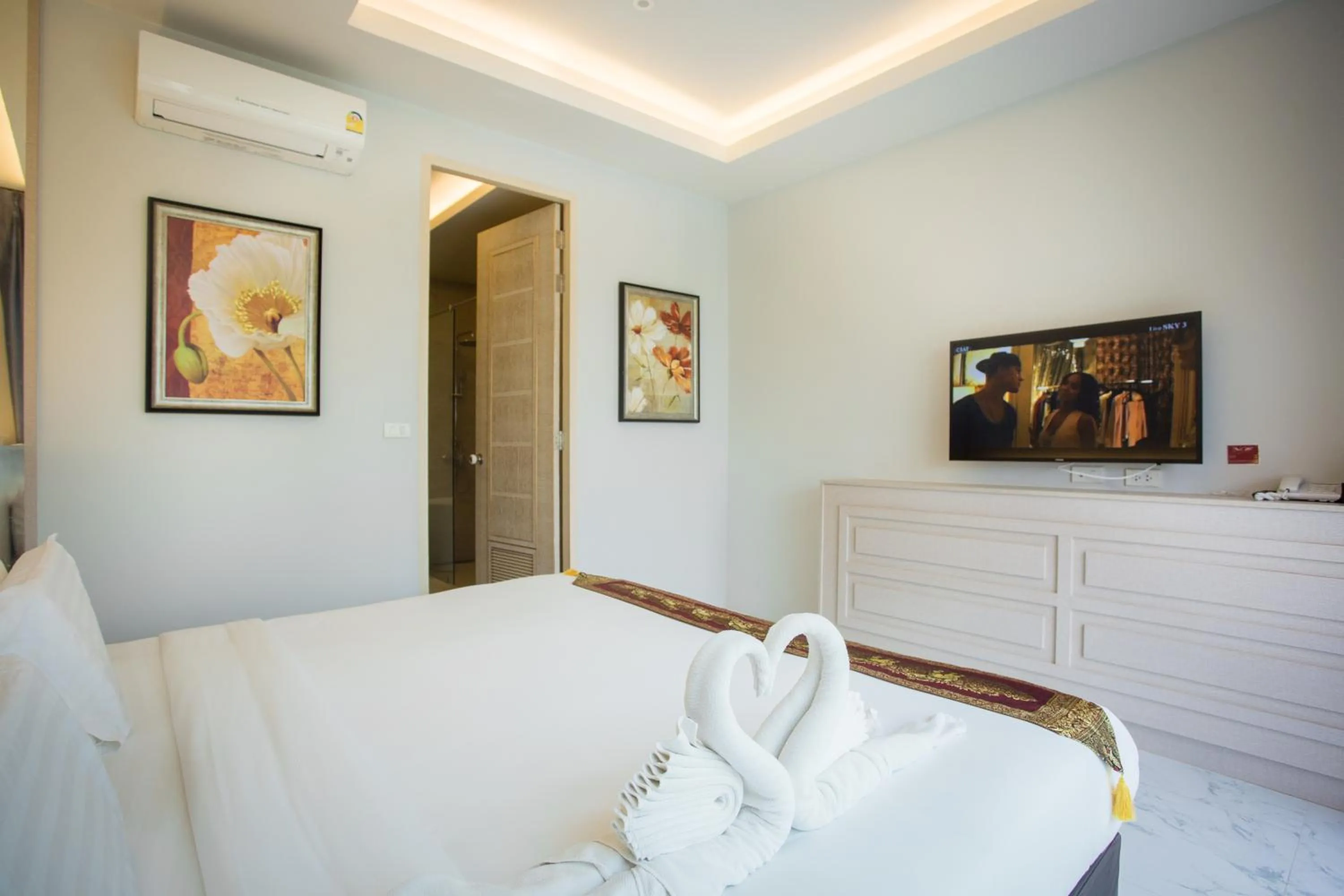 Bed in Gold Chariot Pool Villa, Phuket - SHA Plus Certified