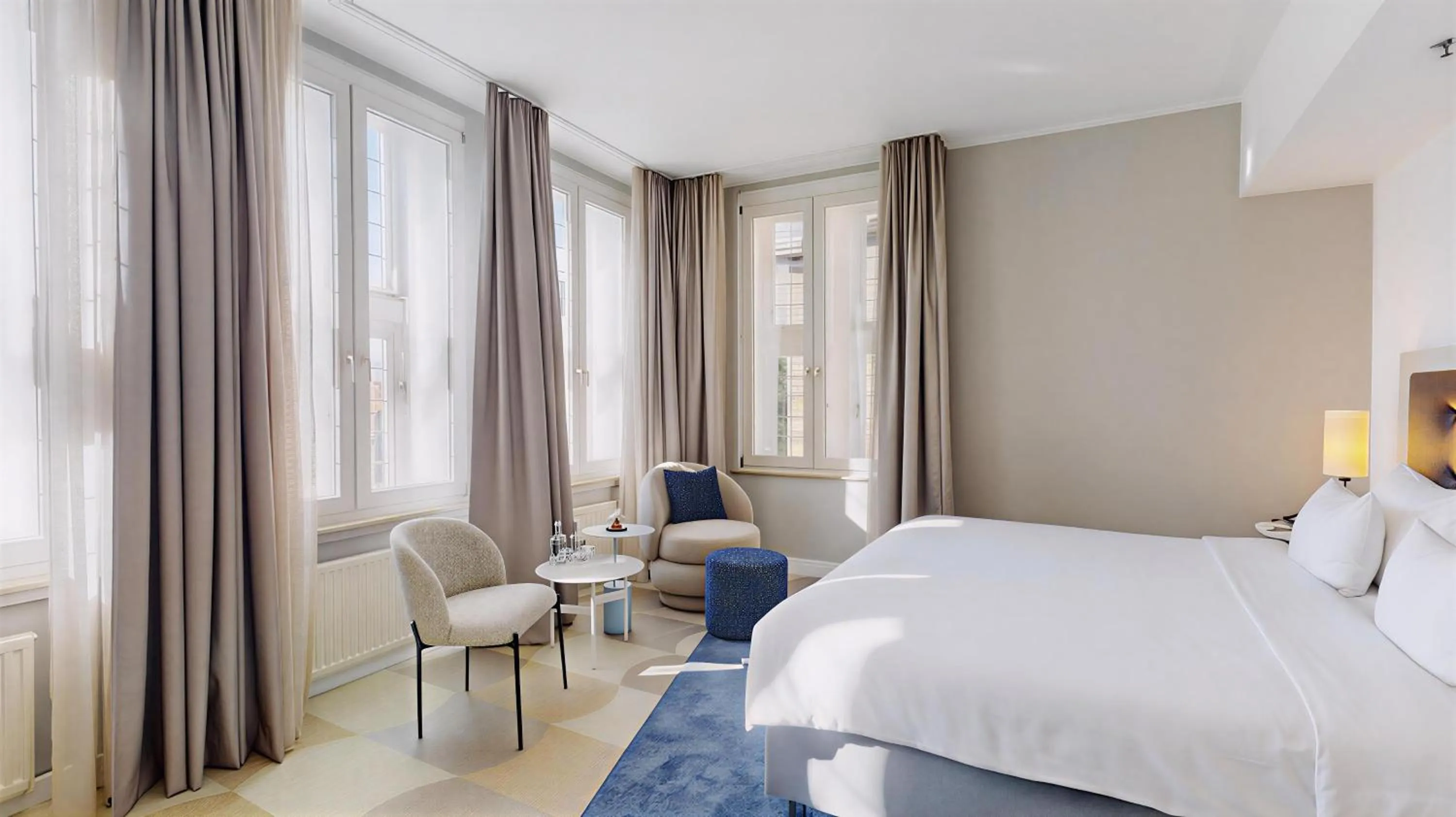 Photo of the whole room, Bed in Radisson Blu Hotel Bremen