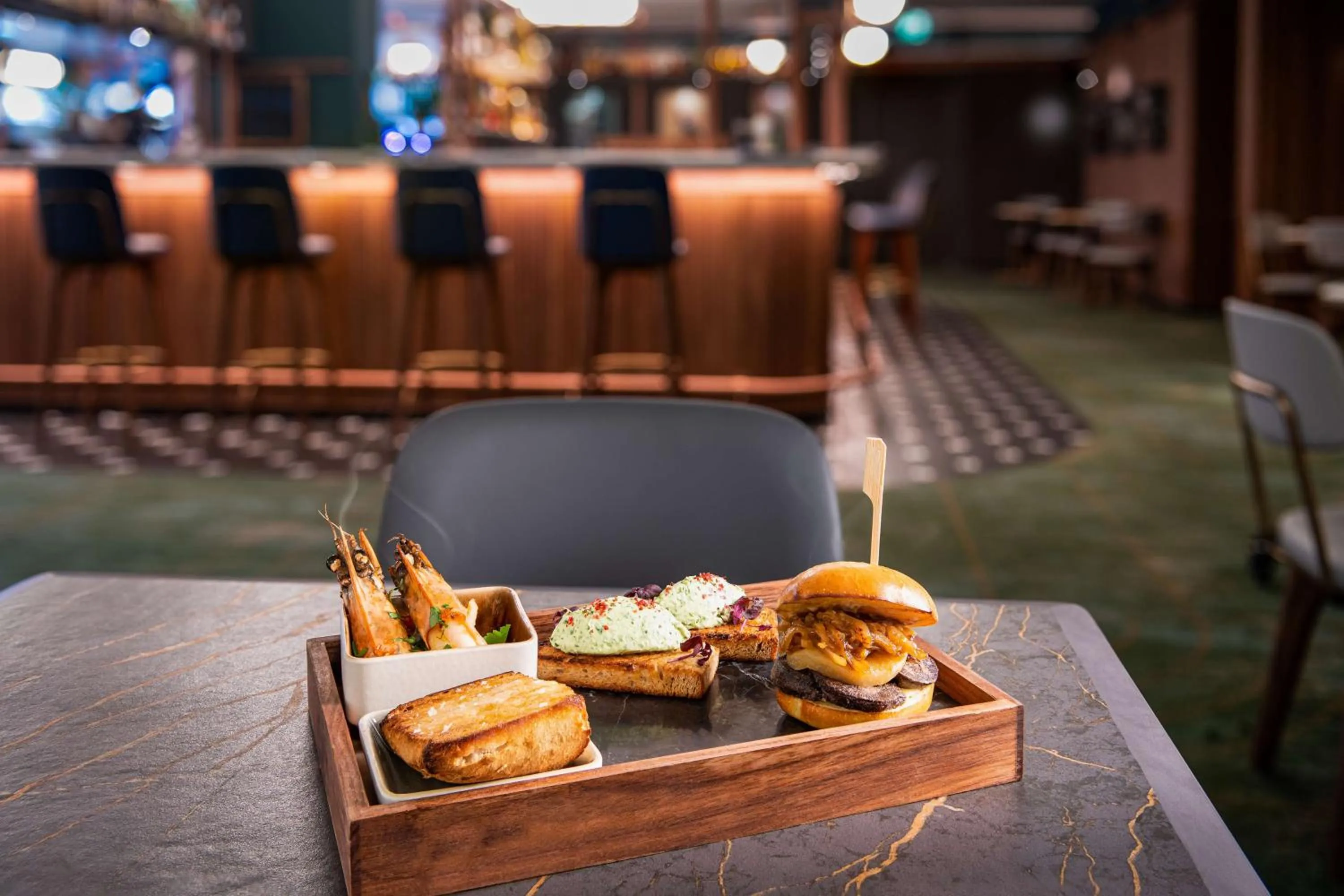 Restaurant/places to eat in Hilton Cologne