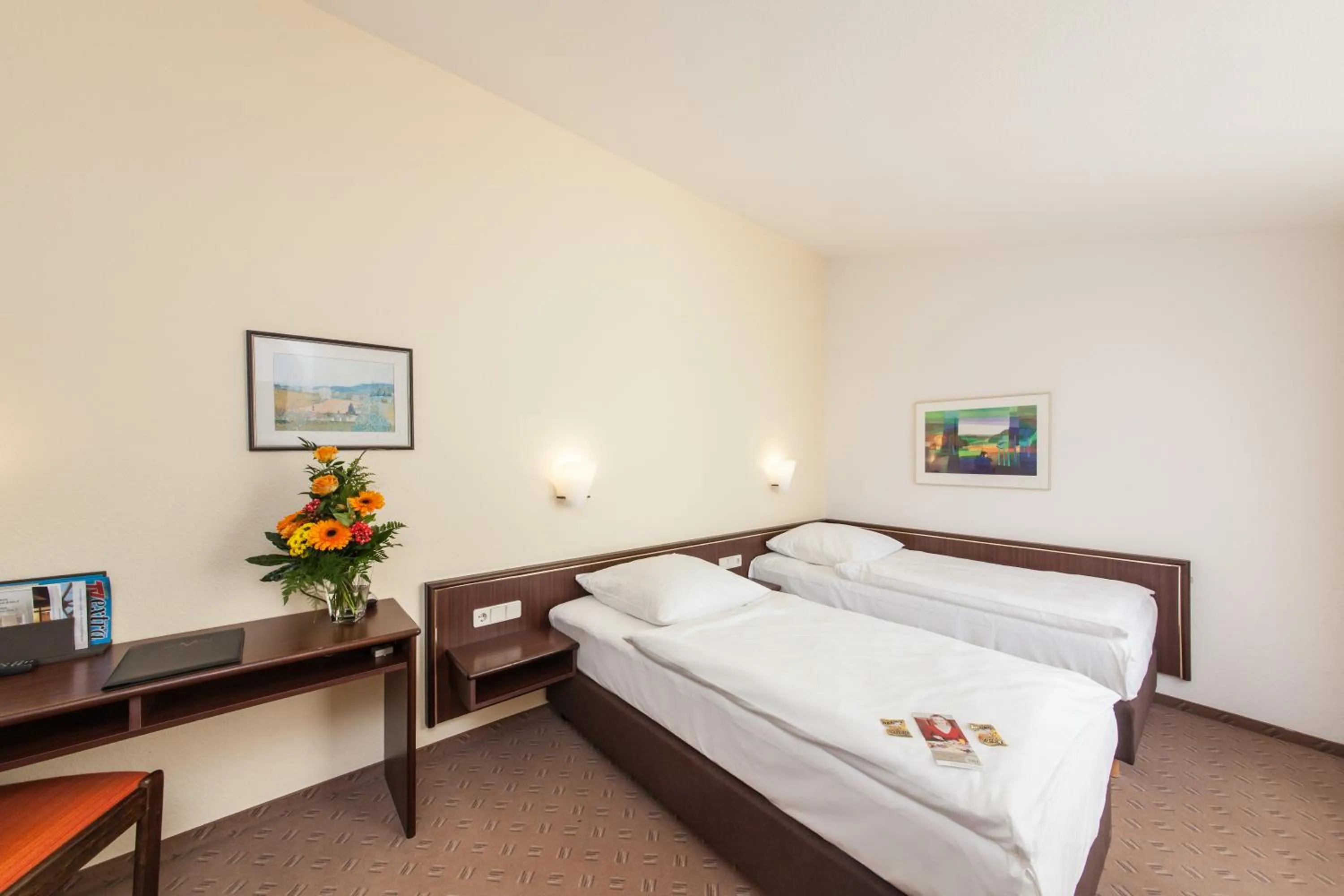 Photo of the whole room, Bed in Hotel Strijewski