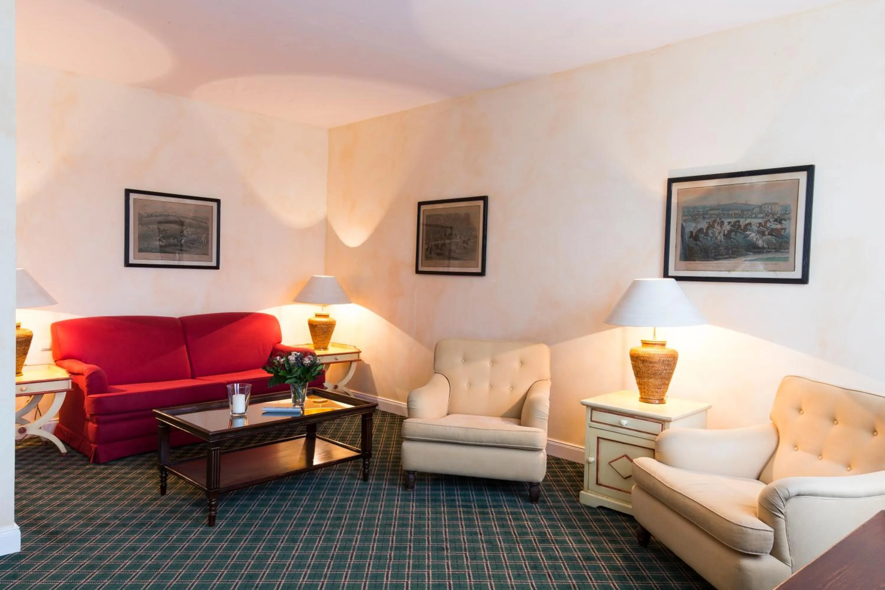 Seating area in Schloss Lüdersburg Golf & Spa