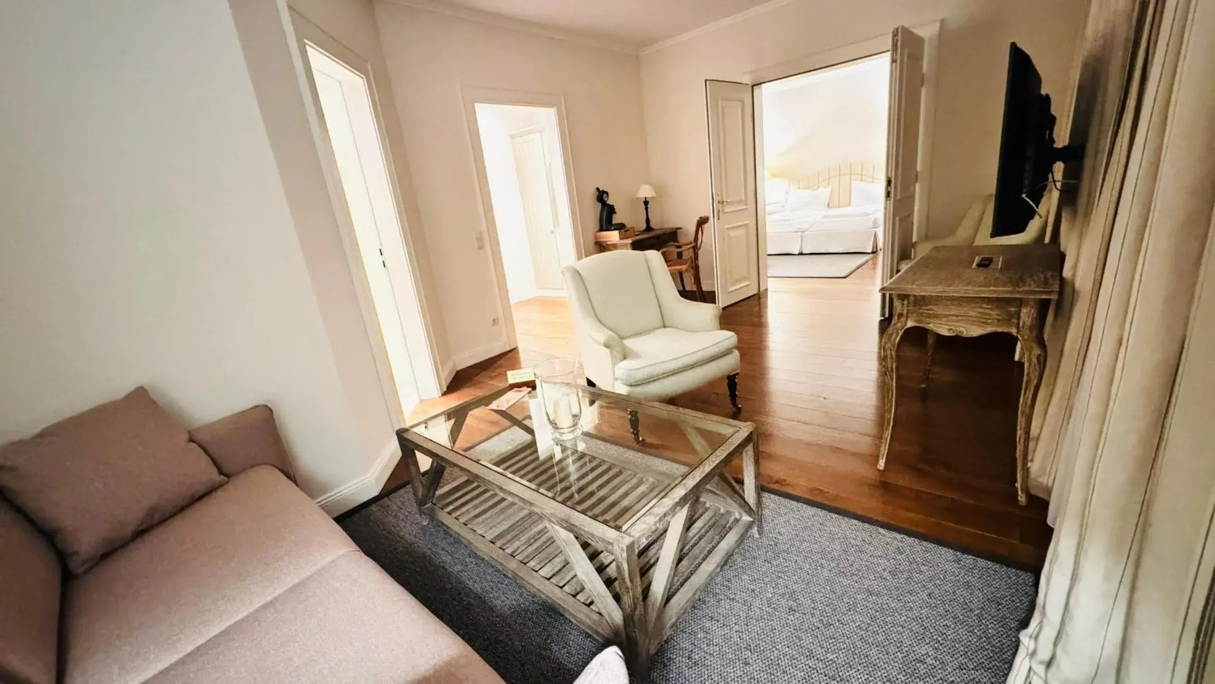 Deluxe Suite in Schloss Lüdersburg Golf & Spa Deluxe Suite in Schloss Lüdersburg Golf & Spa