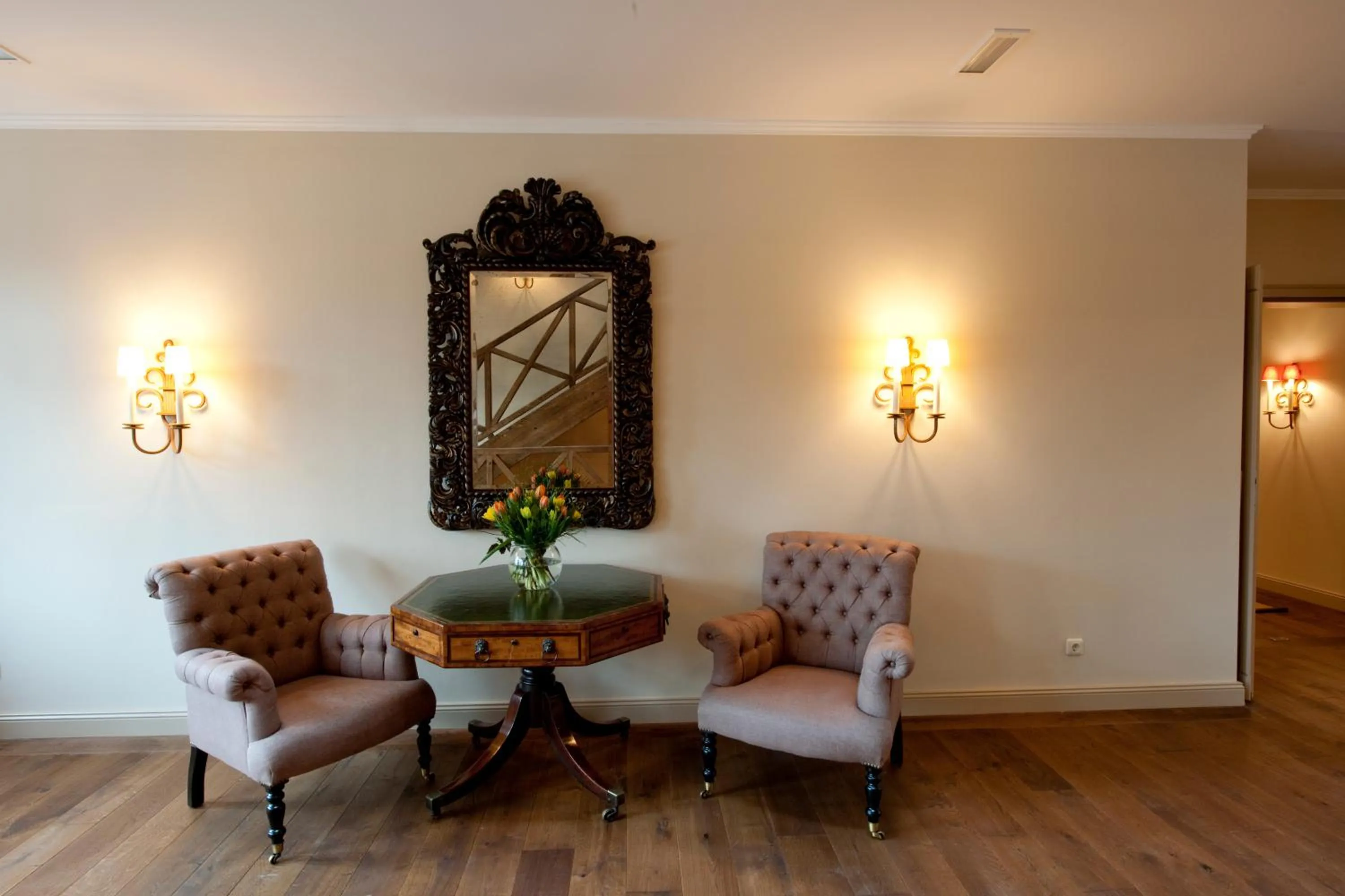 Seating area in Schloss Lüdersburg Golf & Spa