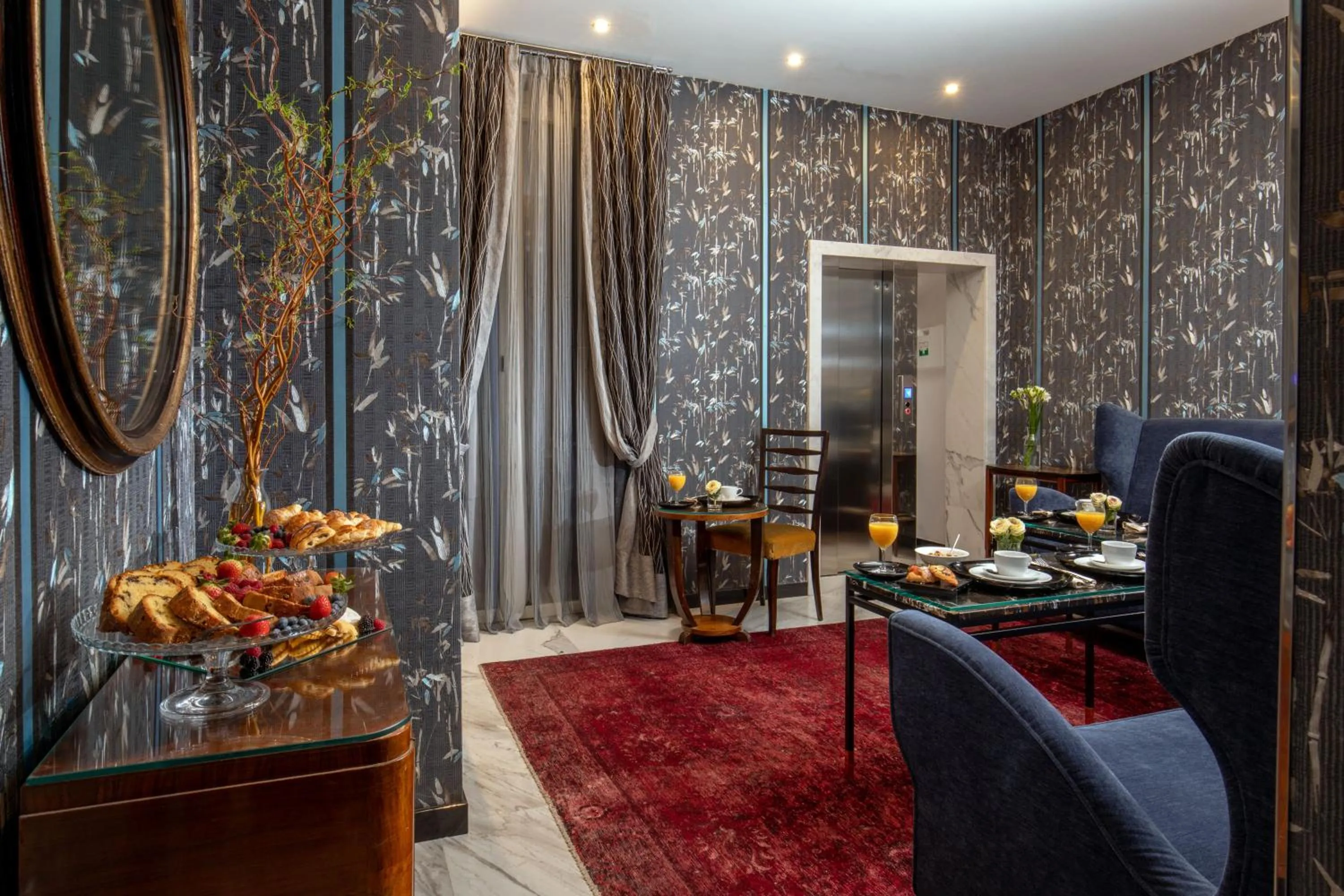 The Inn at the Spanish Steps Luxury Collection - Mario De' Fiori Suite