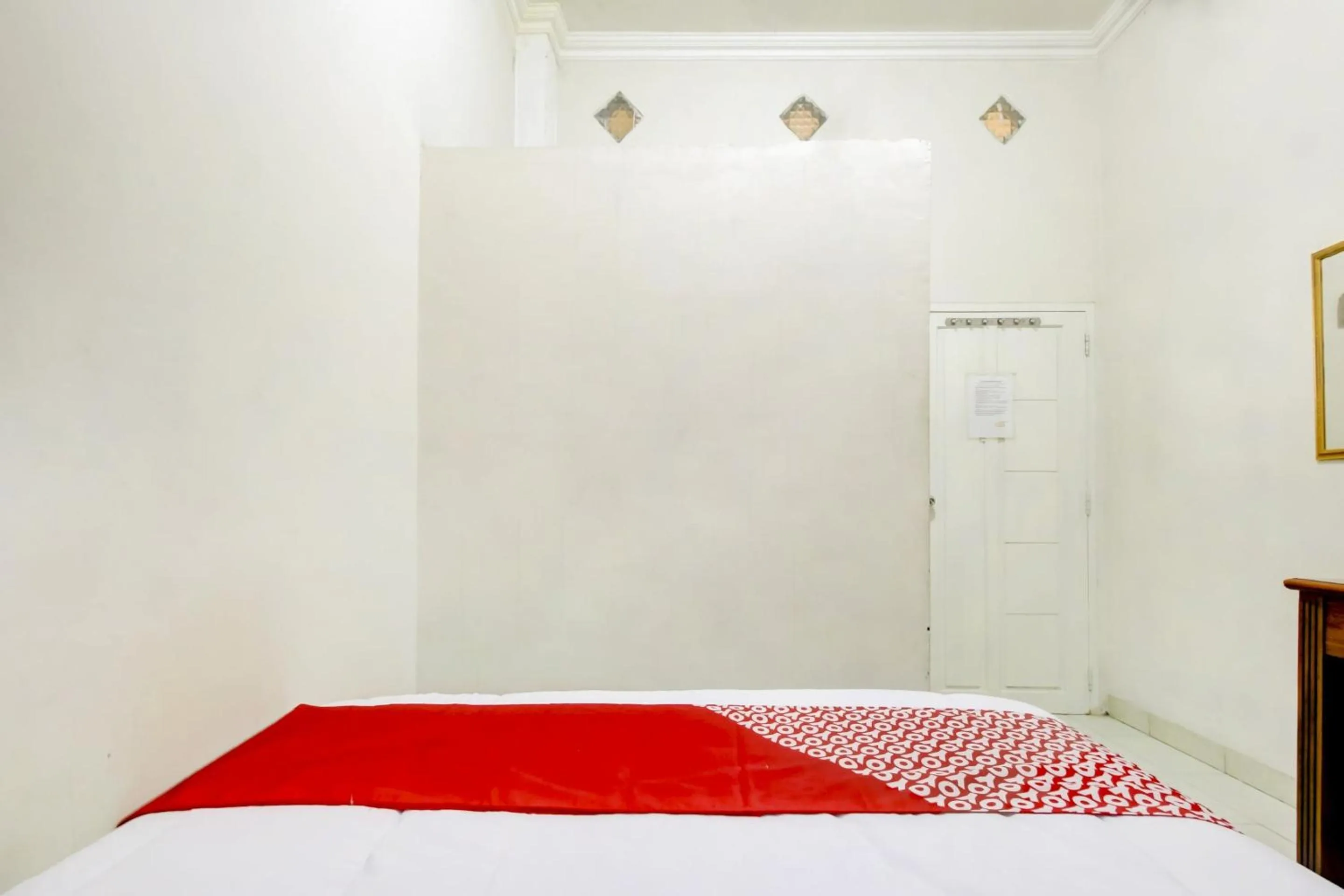 Bedroom, Bed in OYO Life 3606 Kost Kartini Syariah