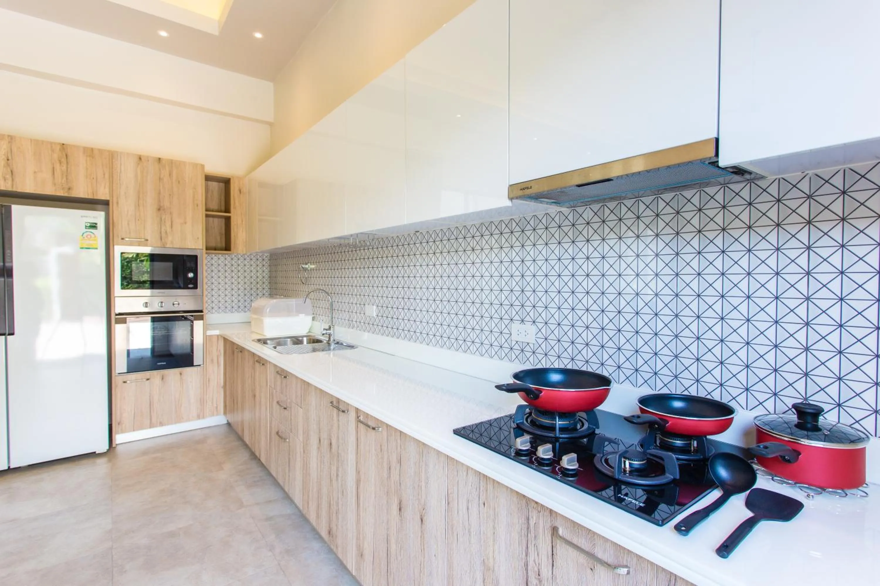 Kitchen or kitchenette in Yipmunta Pool Villa - SHA Plus Certified