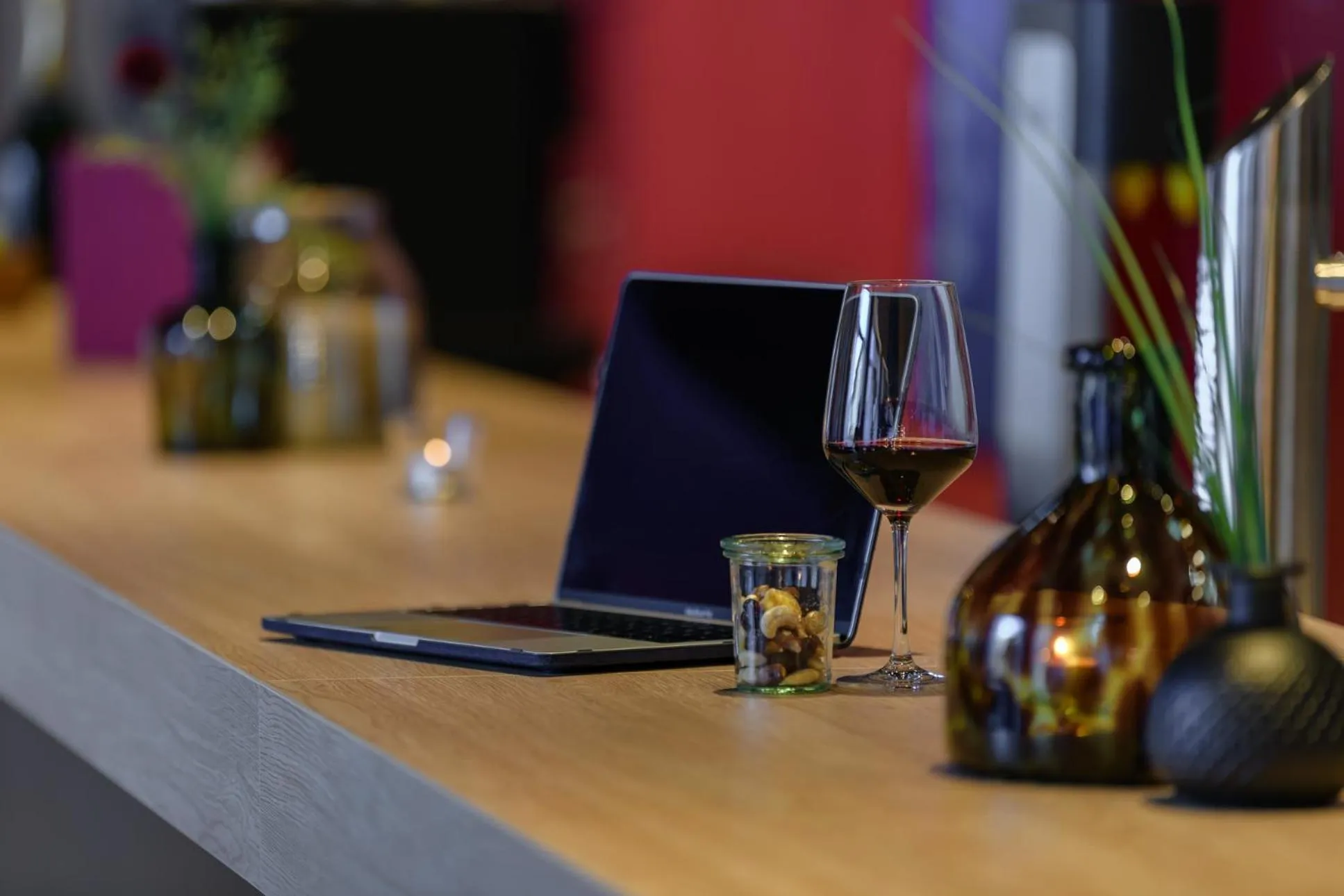 Lounge or bar in IntercityHotel Herford
