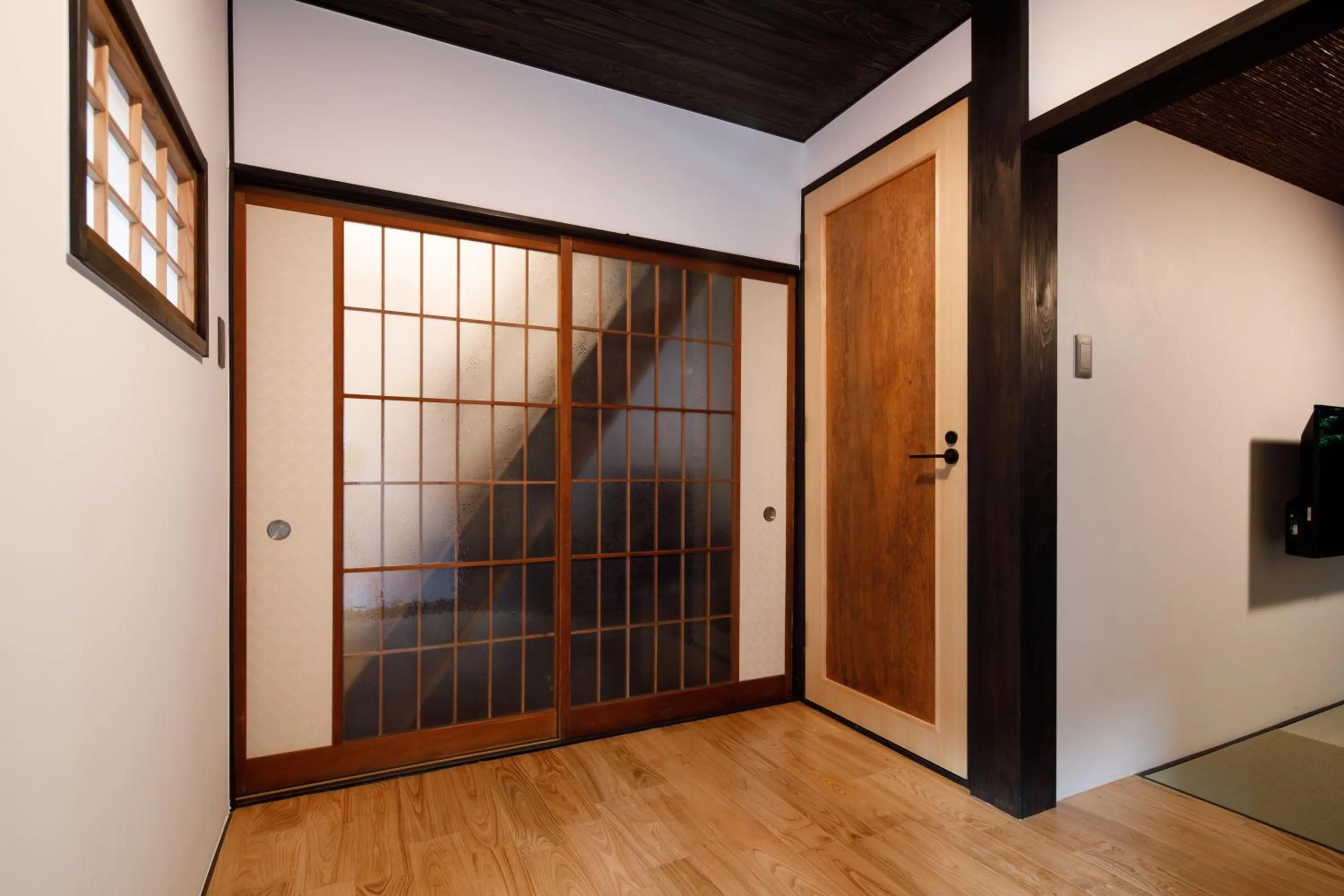 Photo of the whole room in Tsumugi Shichijo-Kagiyacho