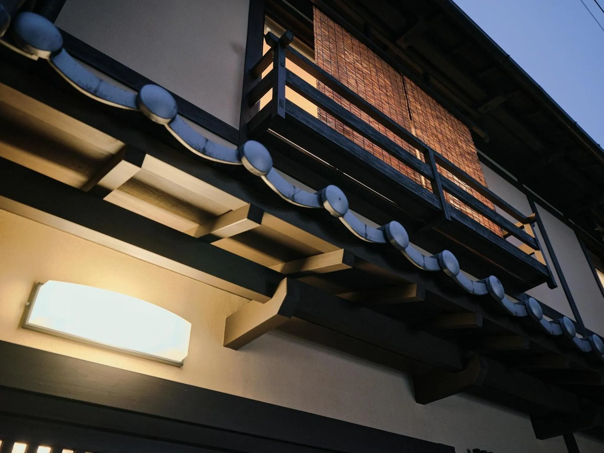 Property building in Tsumugi Shichijo-Kagiyacho