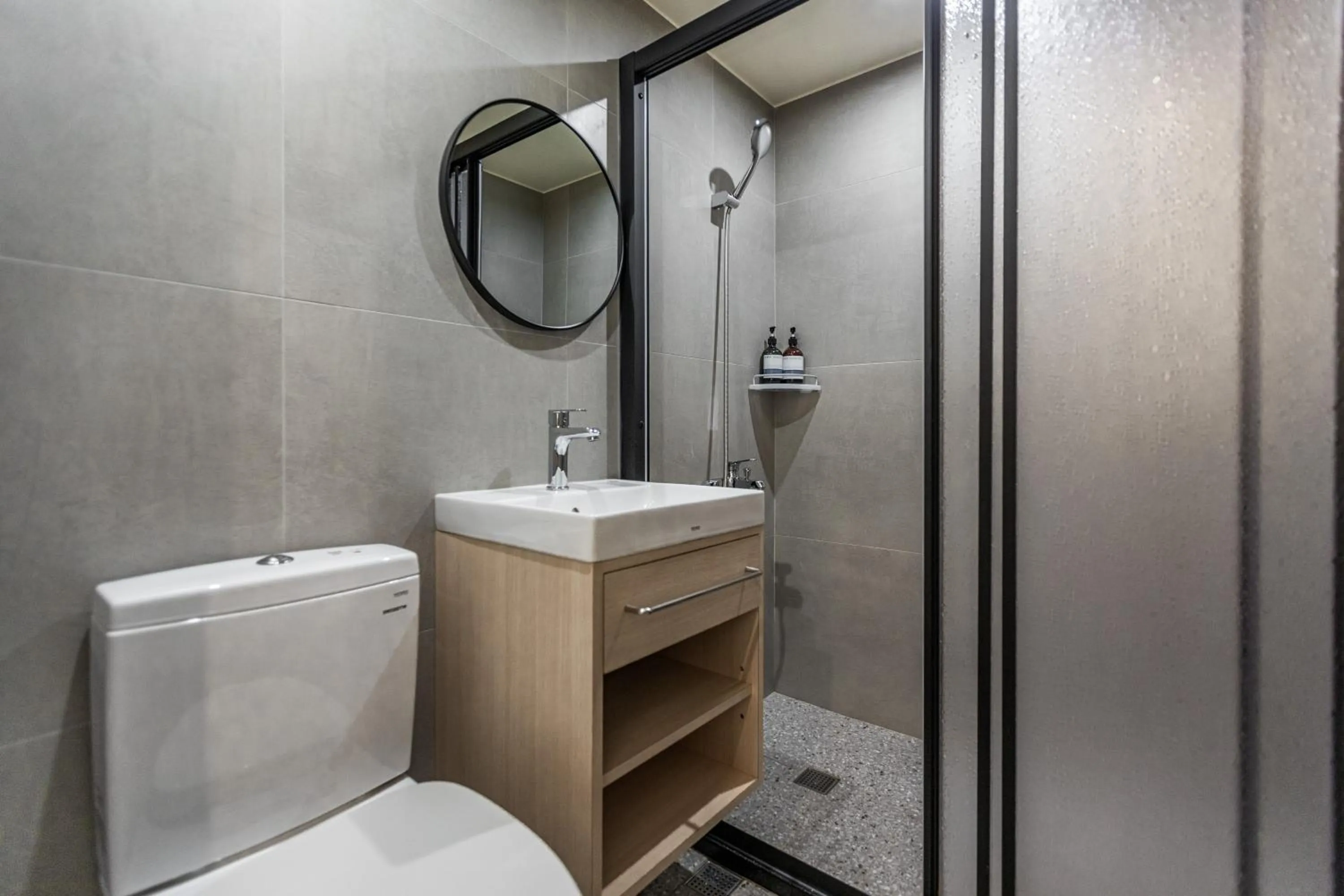 Shower in Hotel Ever Spring - Penghu