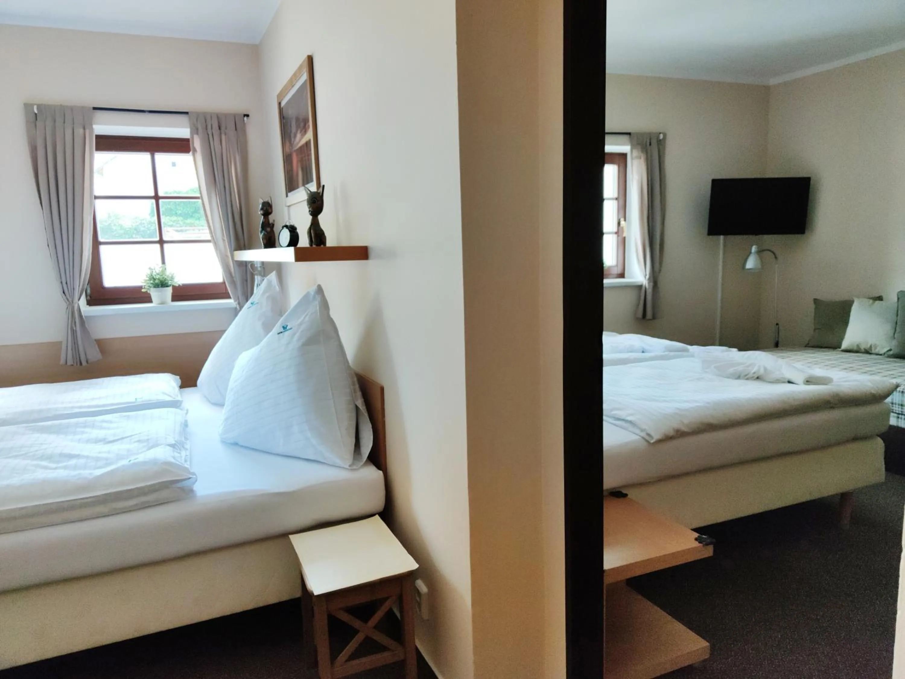 Bed in Hotel Modrásek