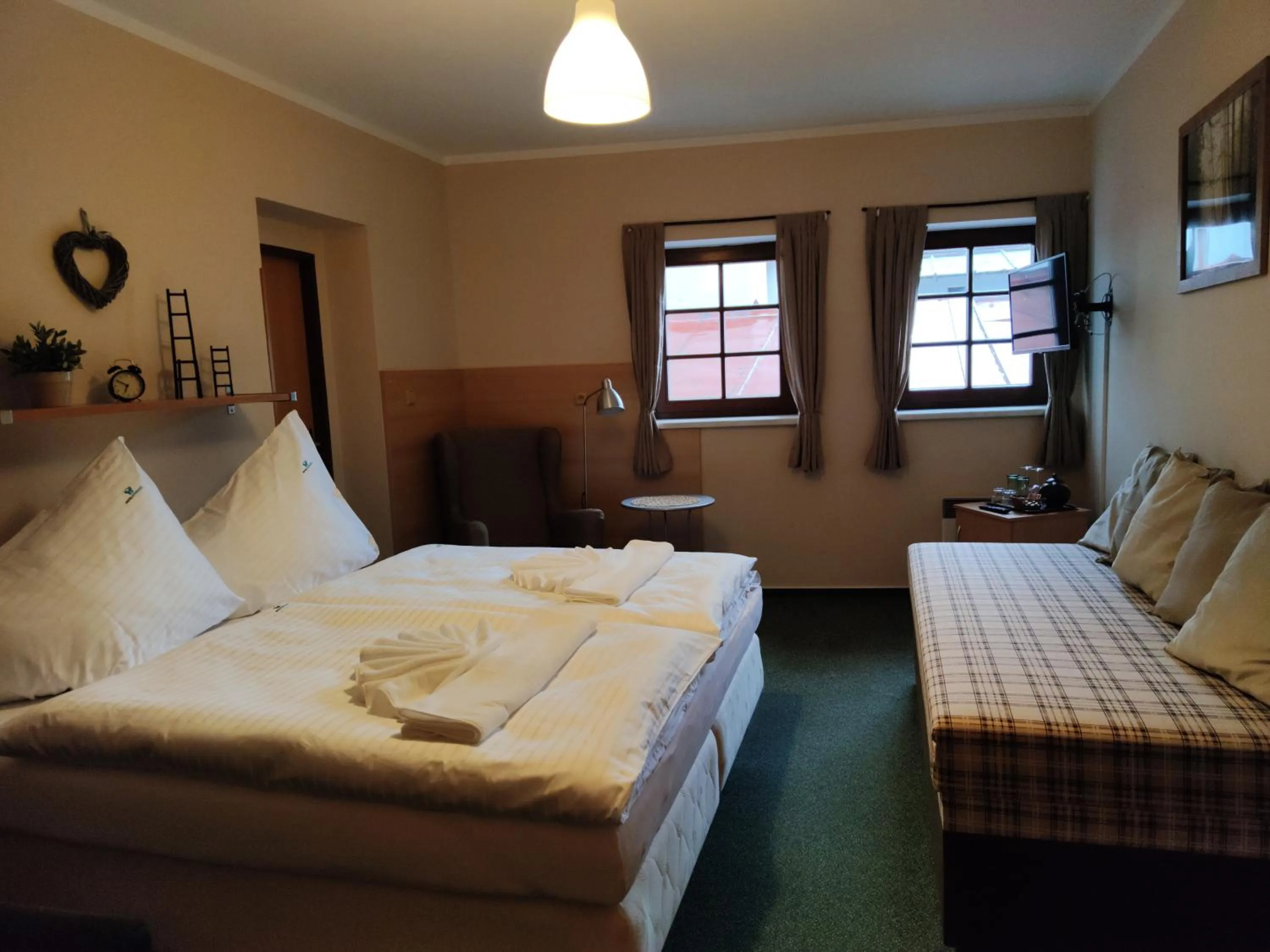 Bed in Hotel Modrásek