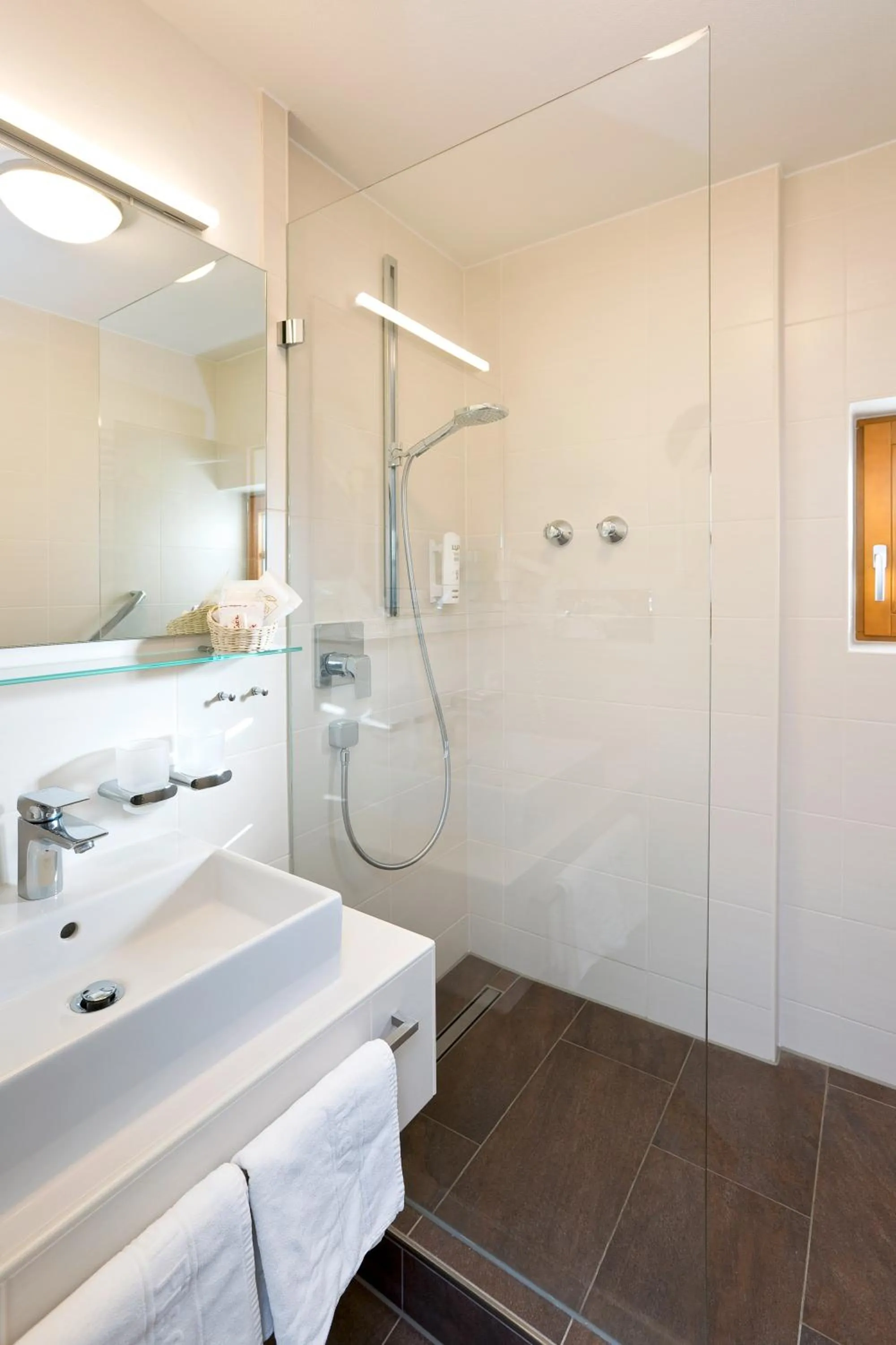 Bathroom in Hotel Filser