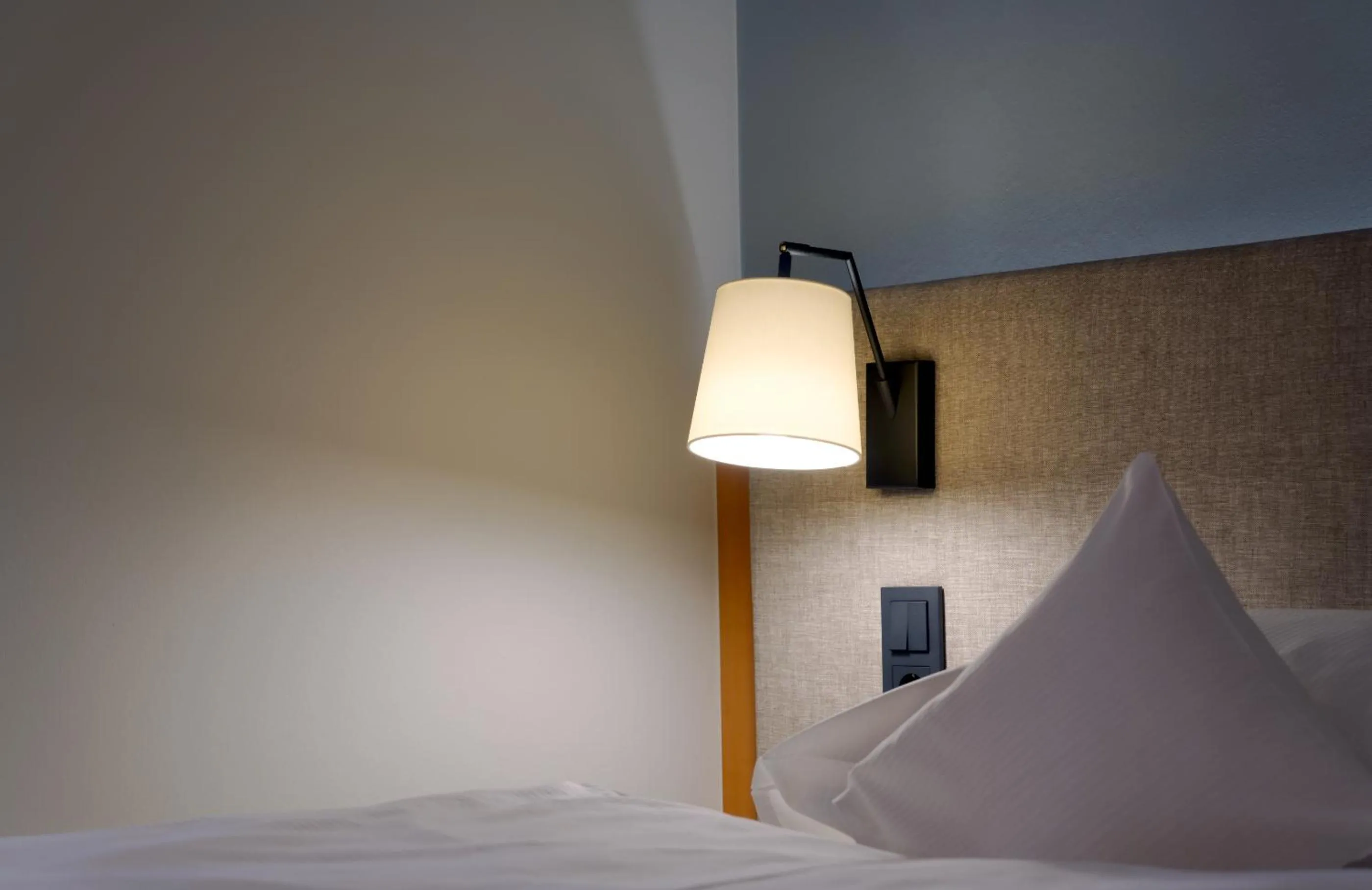 Bedroom, Bed in Hotel am Kloster