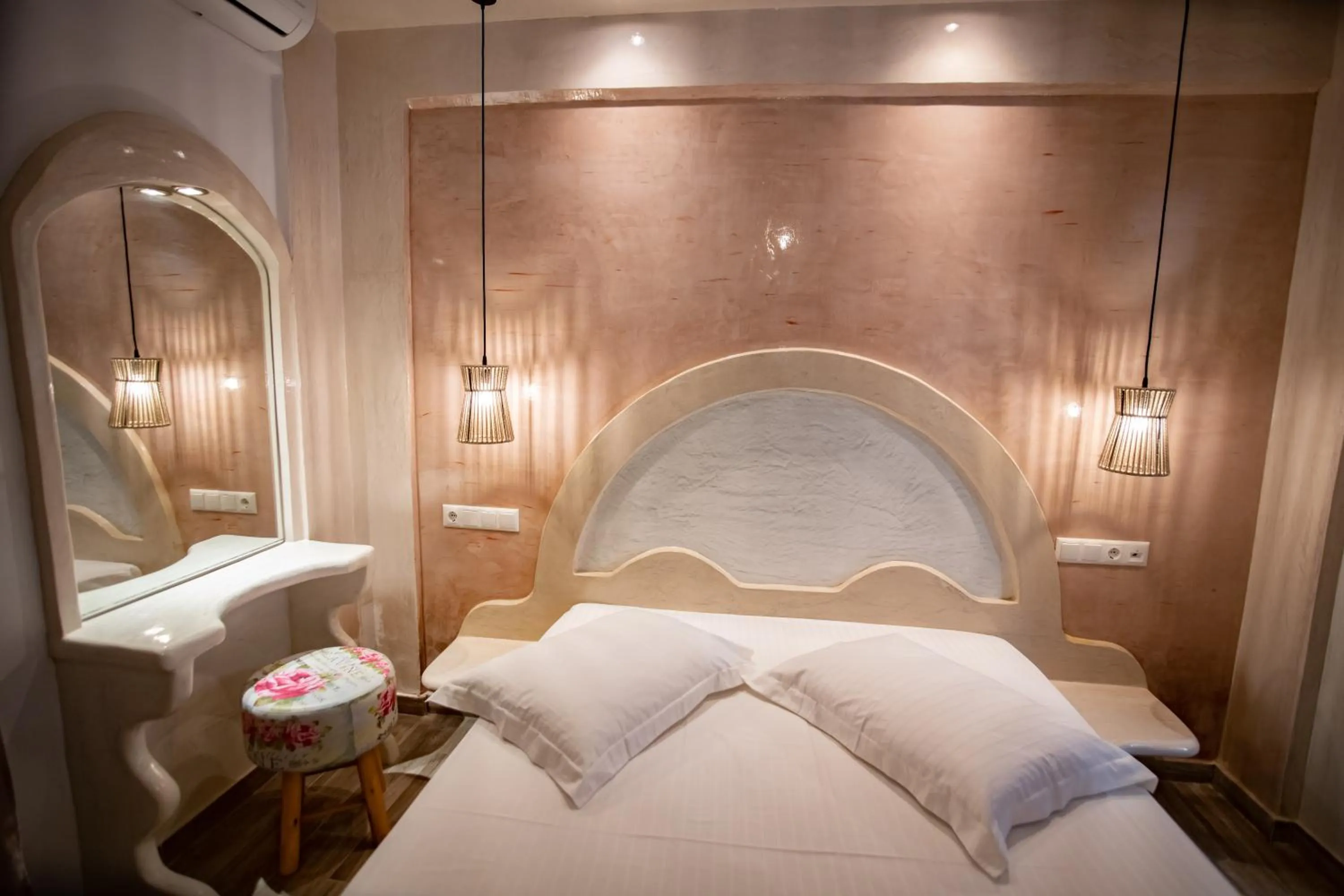 Bed in Alta Vista Naxos