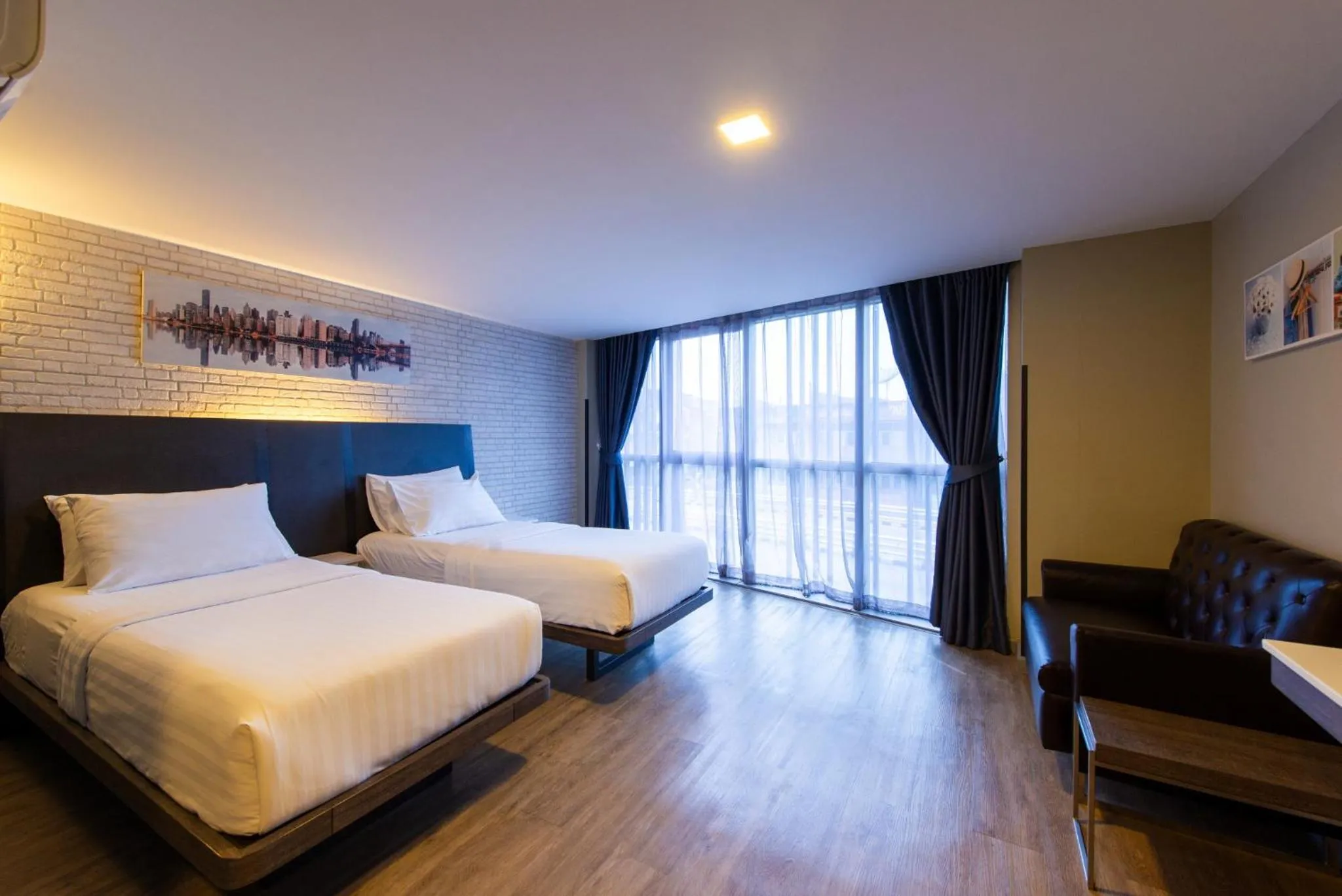 Bed in BB Glass House บีบี กลาสเฮ้าส์