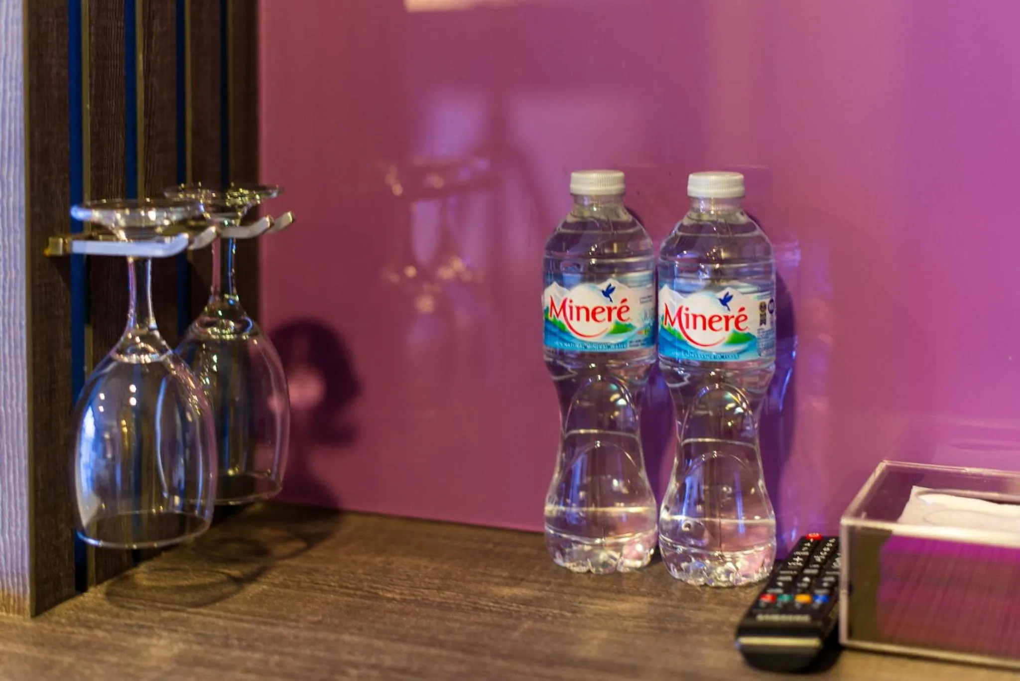 BB Glass House บีบี กลาสเฮ้าส์