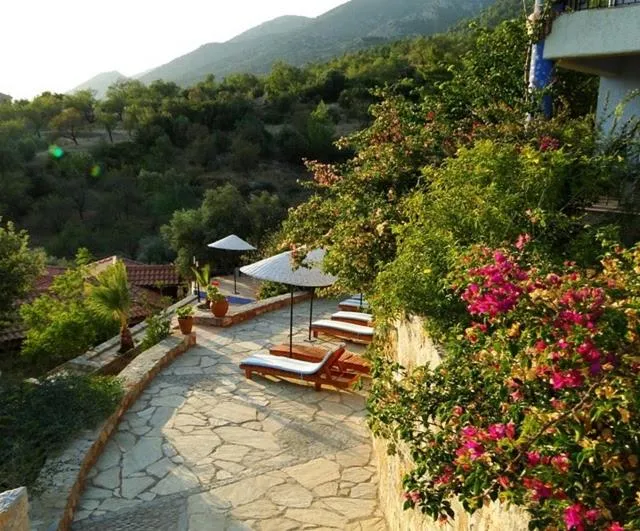 Şato Triopia Butik Otel