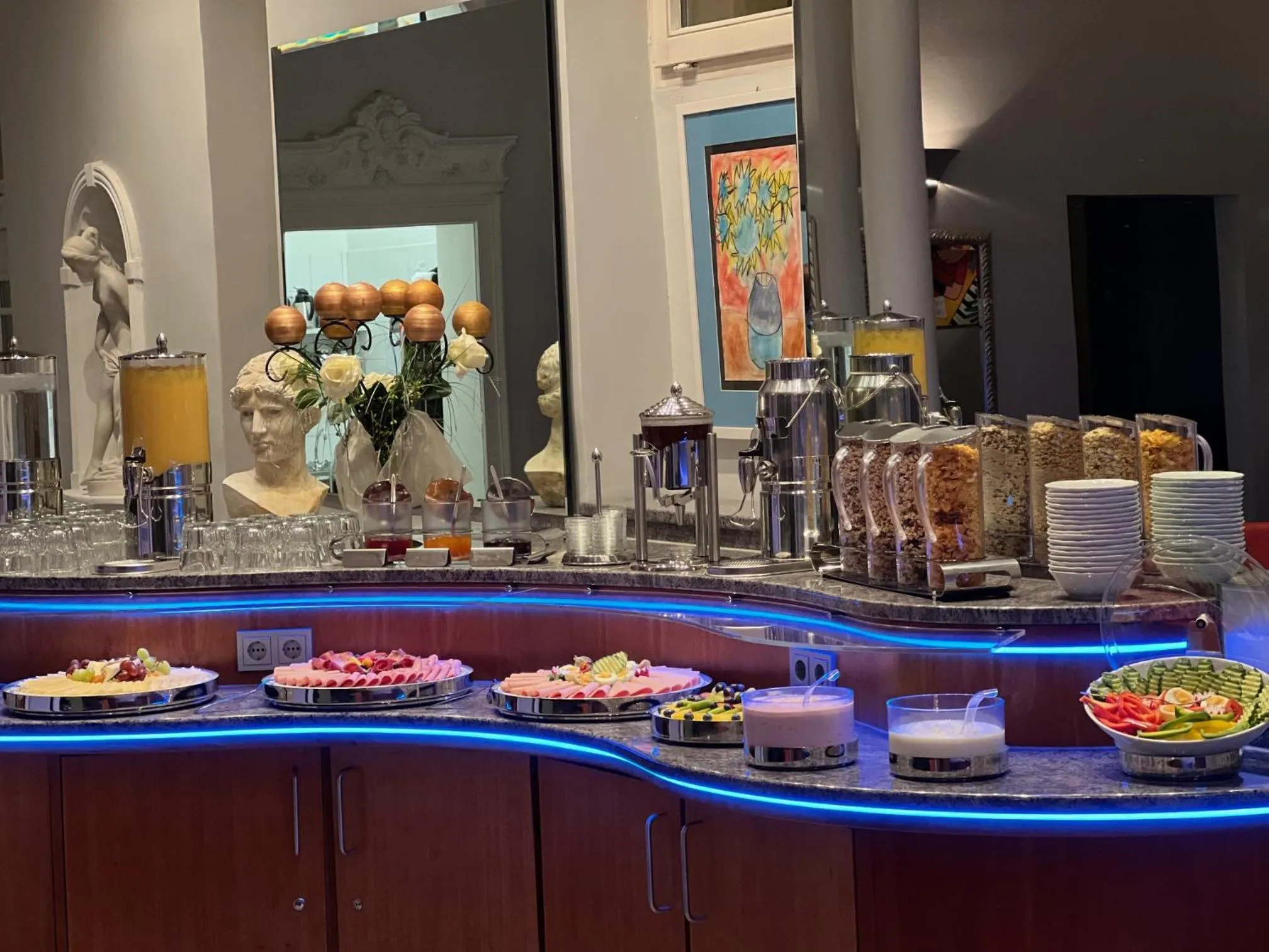 Apartment Hotel KRAL - BUSINESS HOTEL & SERVICED APARTMENTS