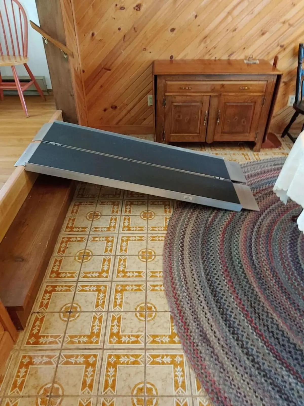 Bed in Country Lodge for 18, With Pool and Pond, Near Ark