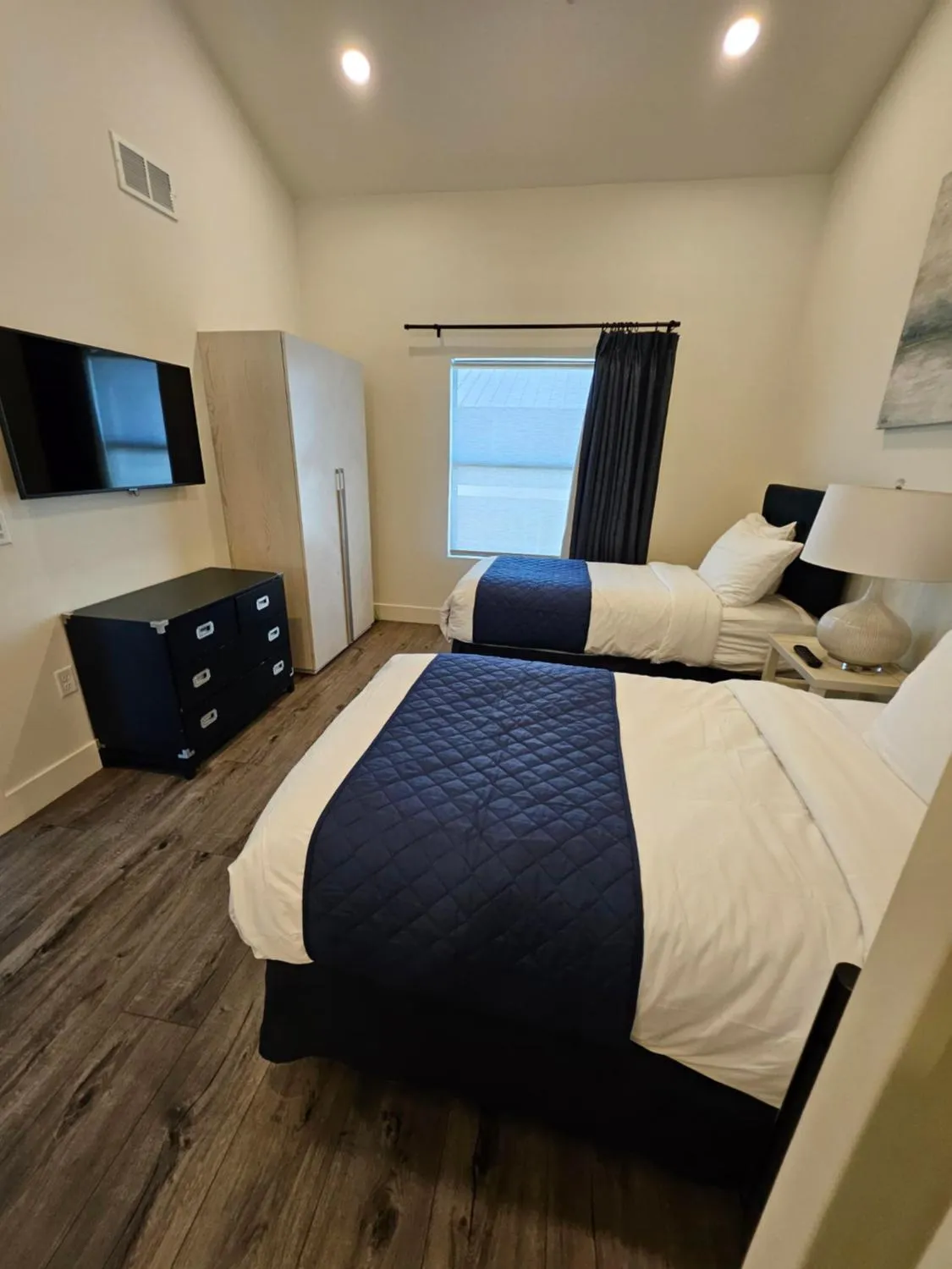 Bed in The Suites at Fishermen's Village - 2 Bedroom Suites