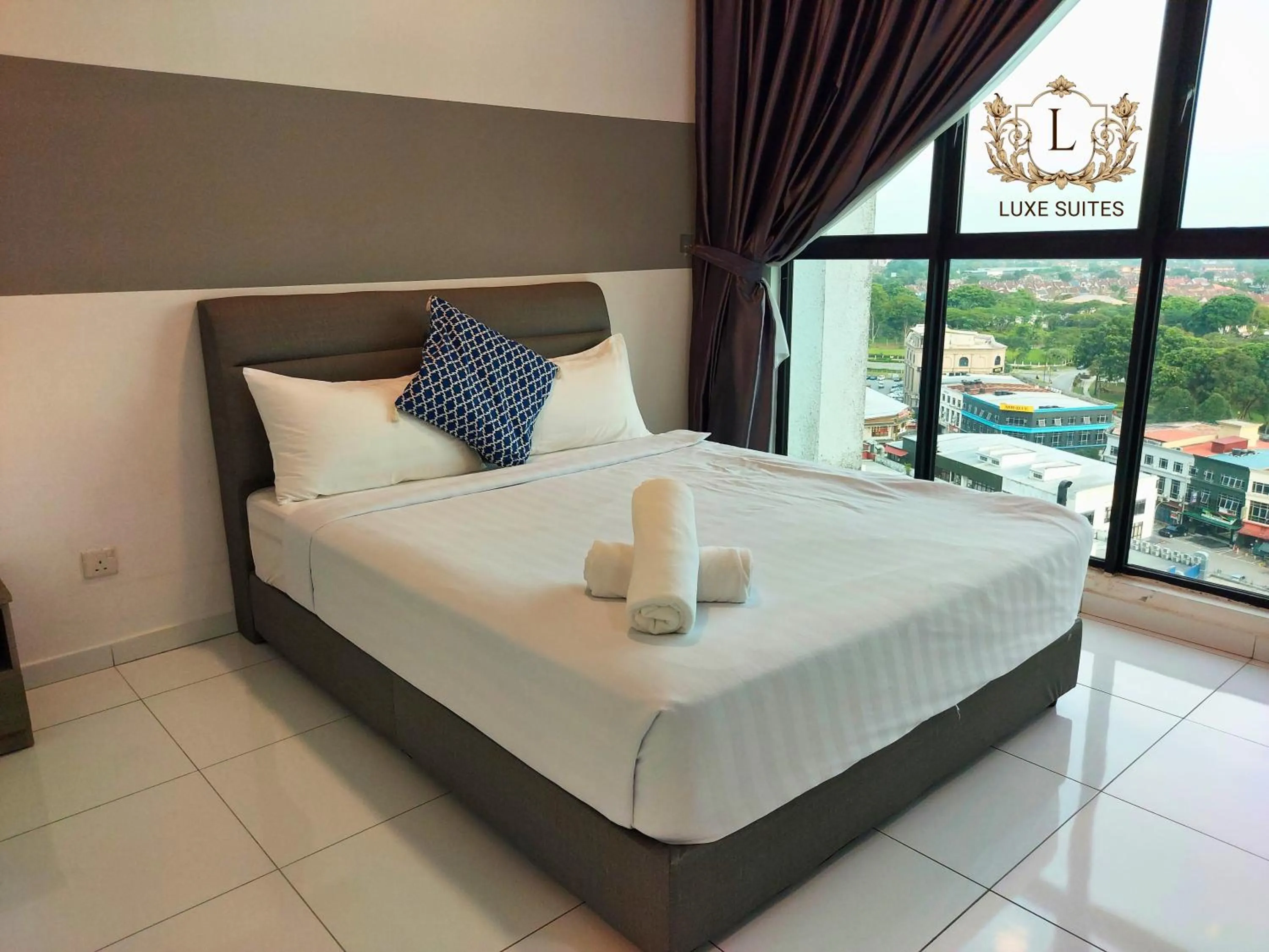 Bed in Luxe Suites at Skyloft