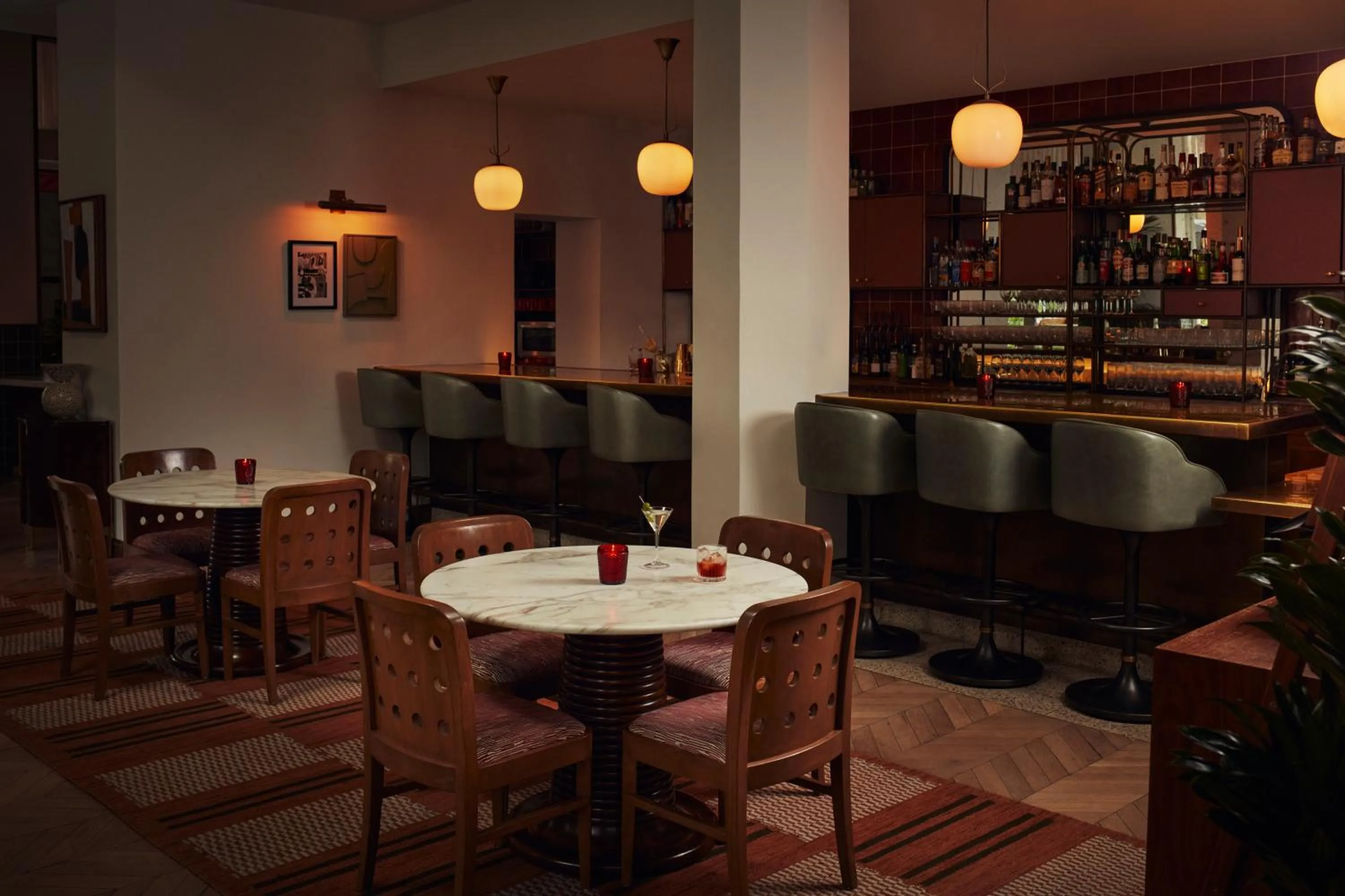 Lounge or bar in The Hoxton, Downtown LA