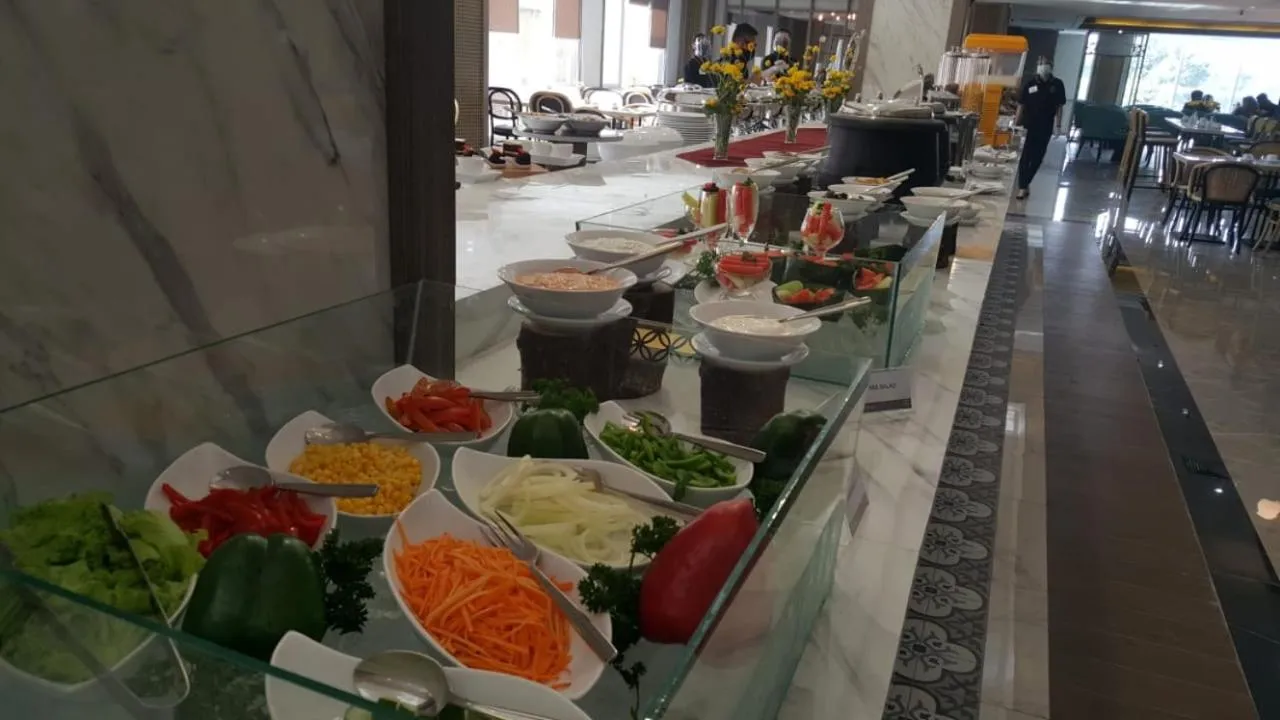 Restaurant/places to eat in Zigna Kampung Batik