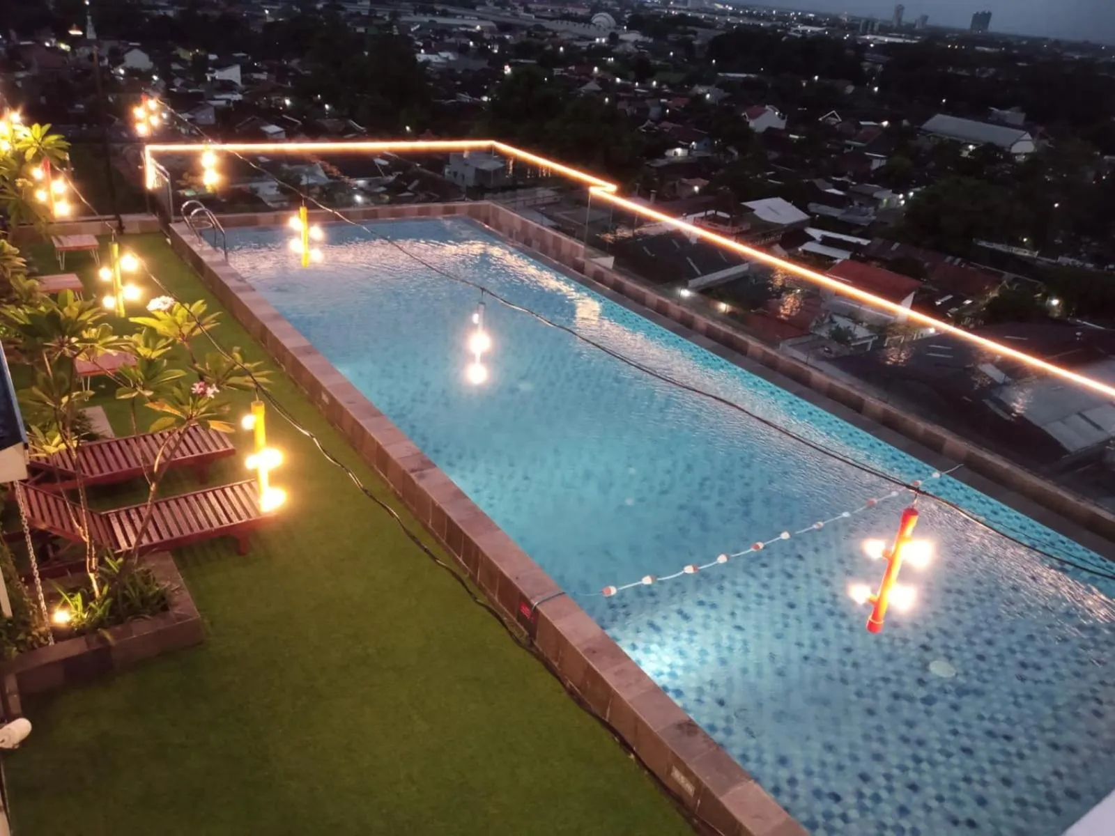 Pool view in Zigna Kampung Batik