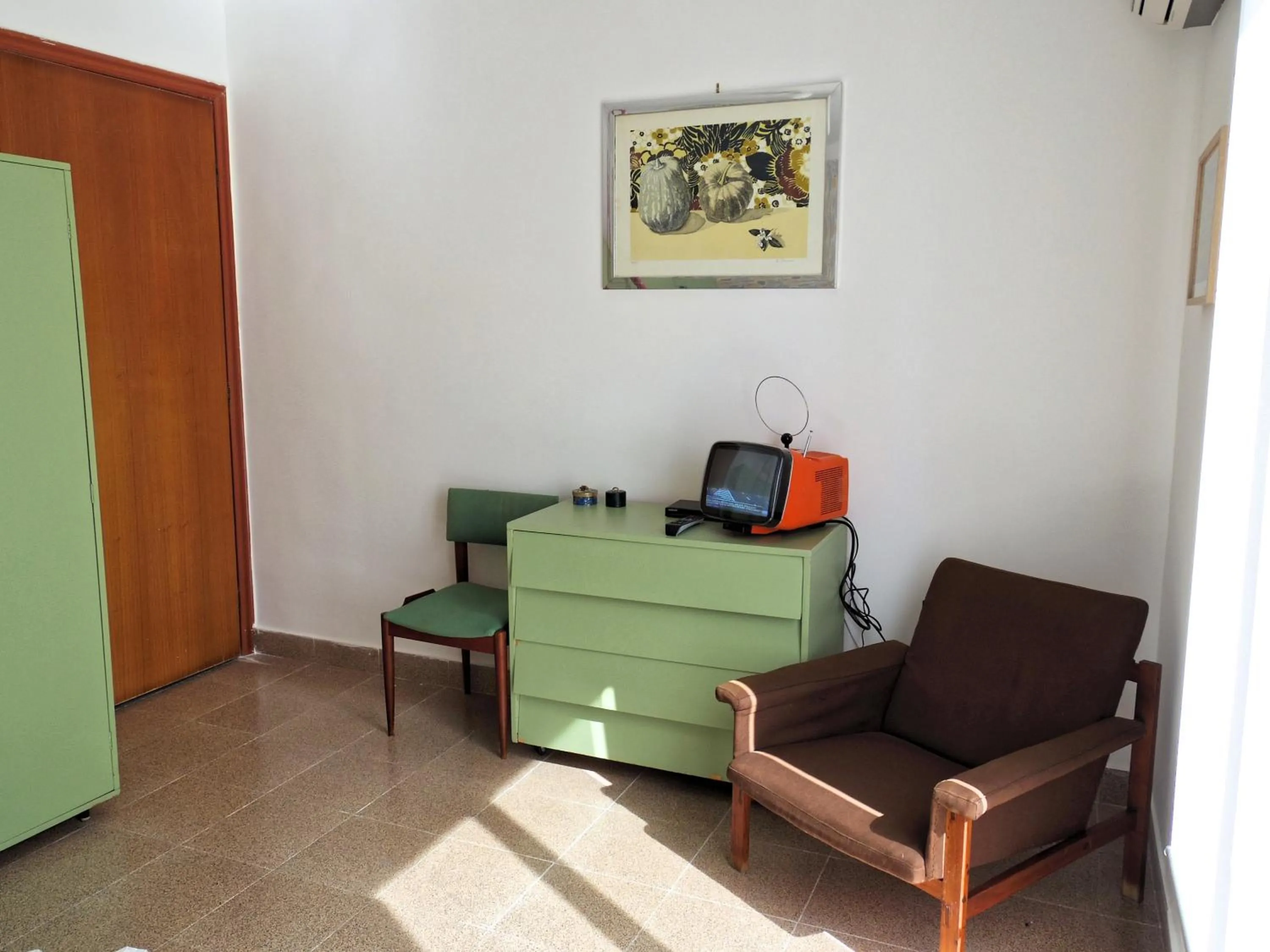 Bed in home.70 Carini