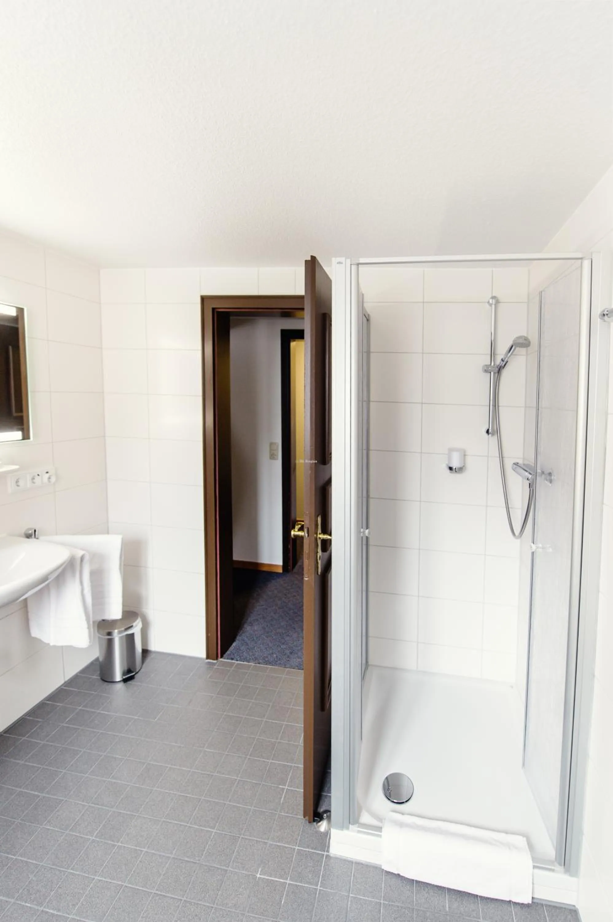 Bathroom in Hotel Alt-Ringlein