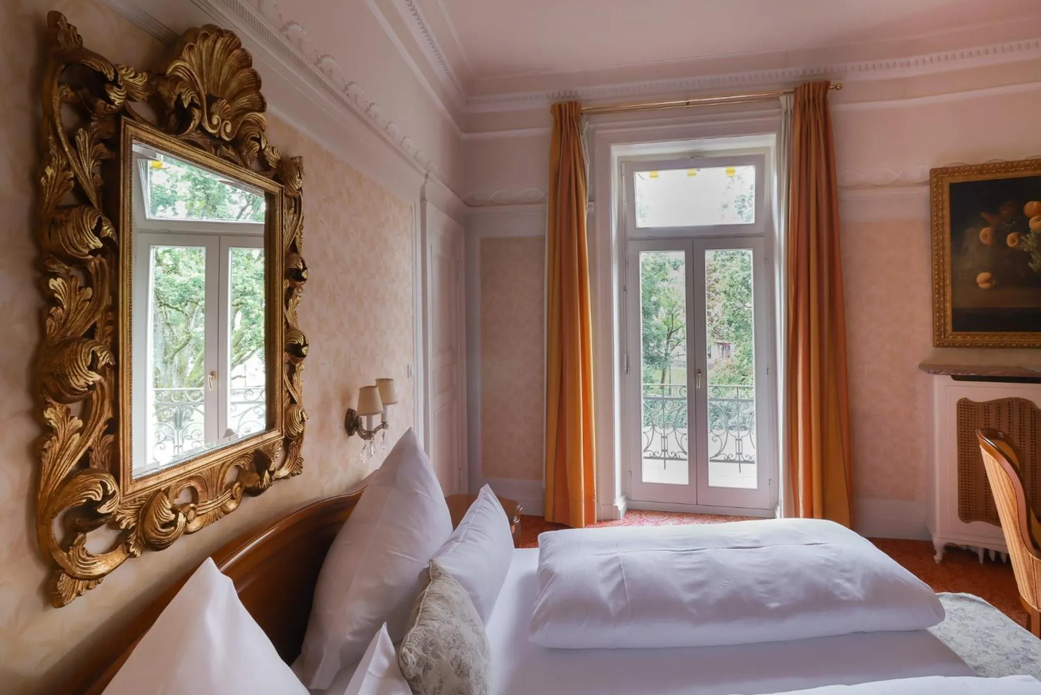 Photo of the whole room, Bed in Atlantic Parkhotel