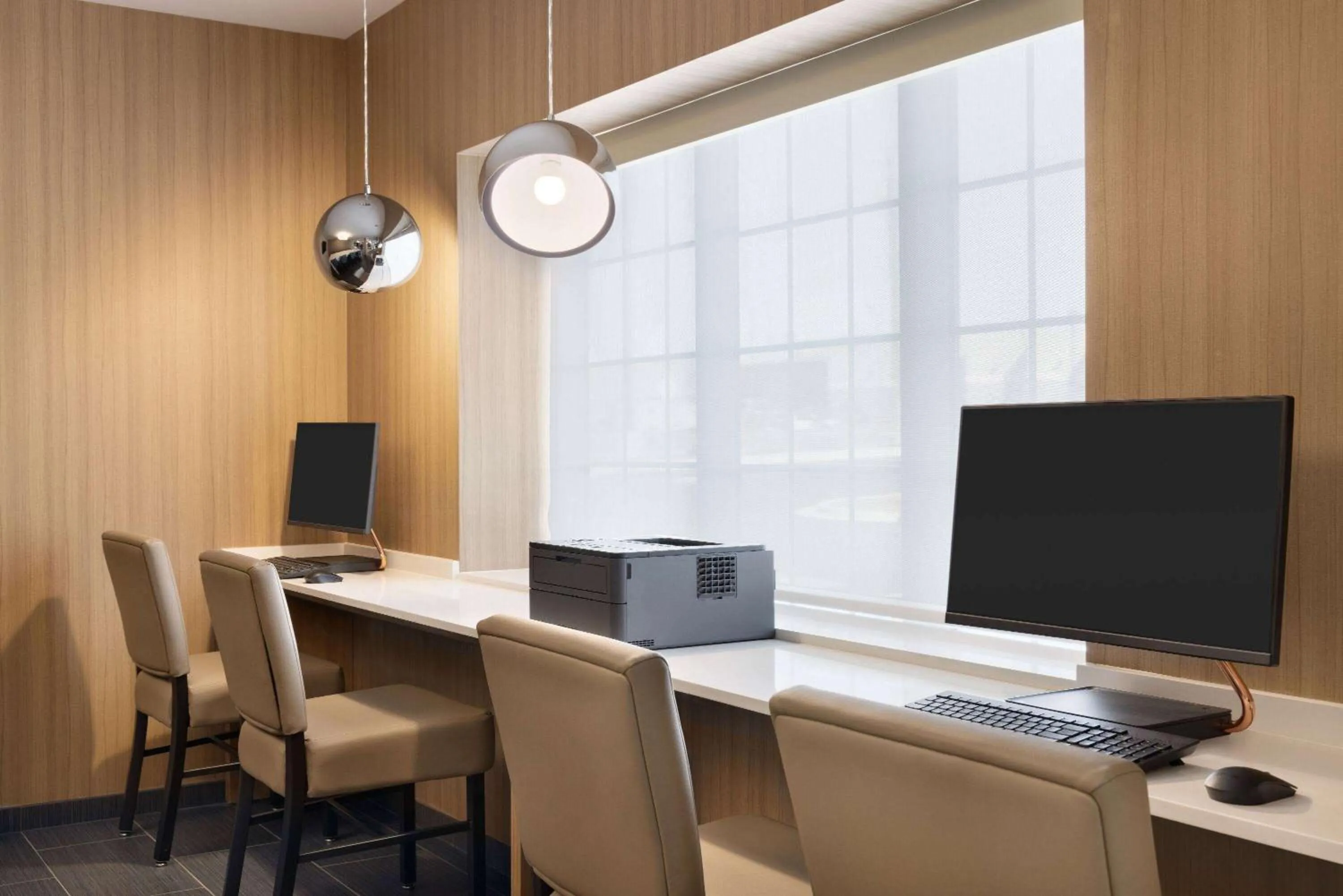 Business facilities in Microtel Inn & Suites by Wyndham Gambrills