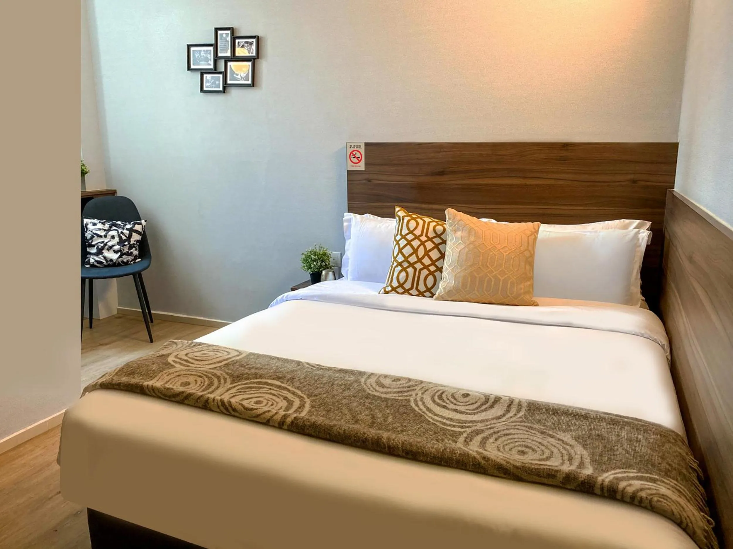 Bed in ST Signature Bugis Beach, DAYUSE, 5 Hours, 9AM-2PM