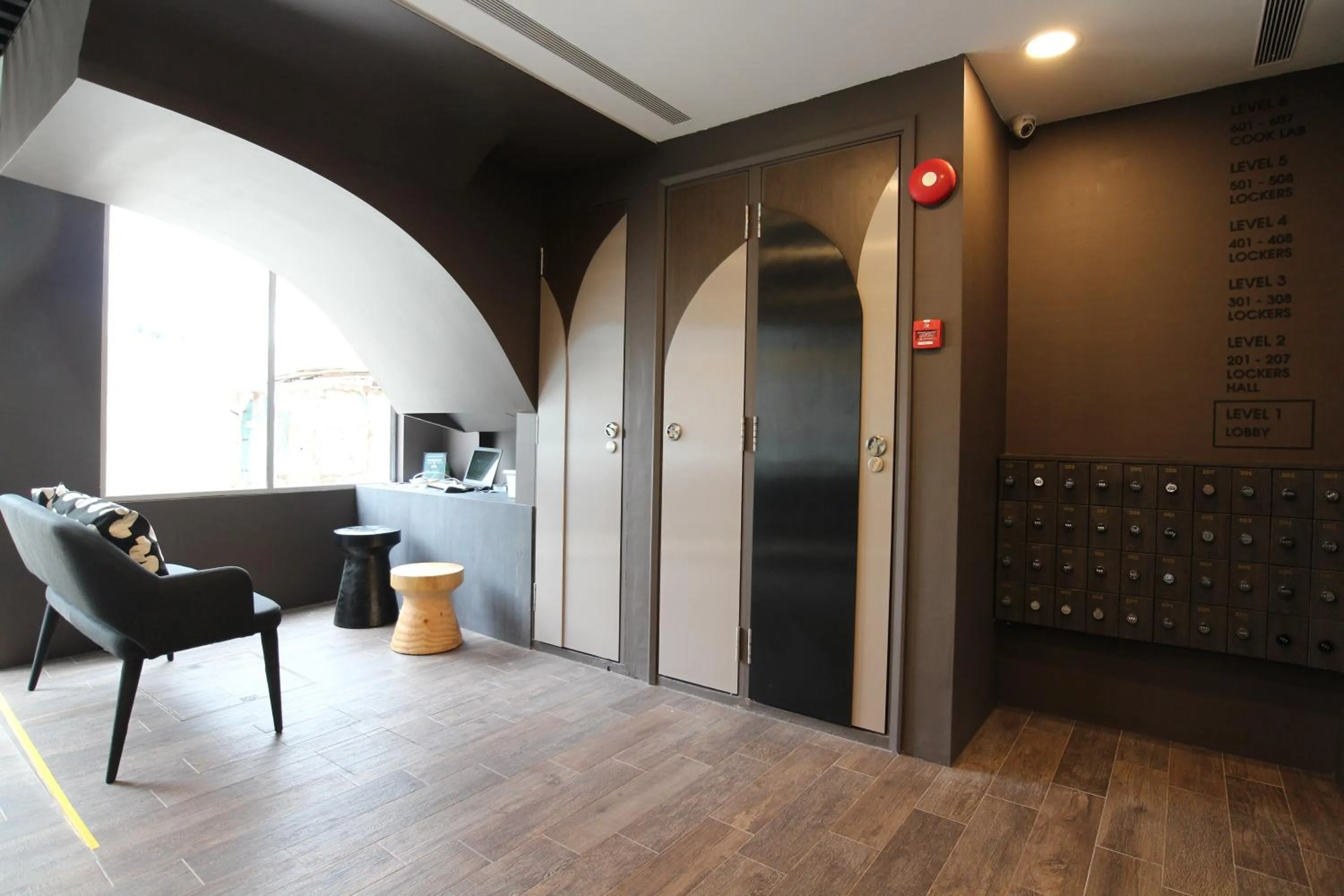 Seating area in ST Signature Bugis Beach, DAYUSE, 5 Hours, 9AM-2PM