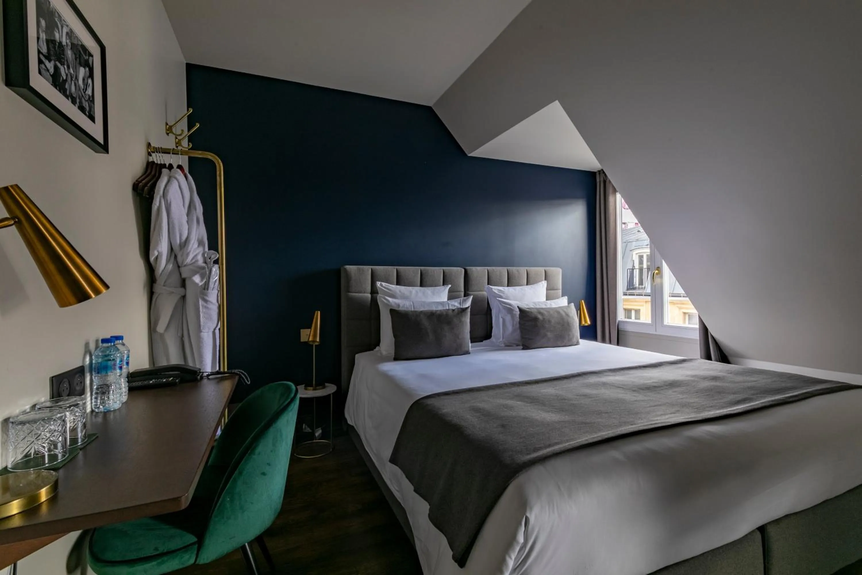 Bed in Maison Barbès