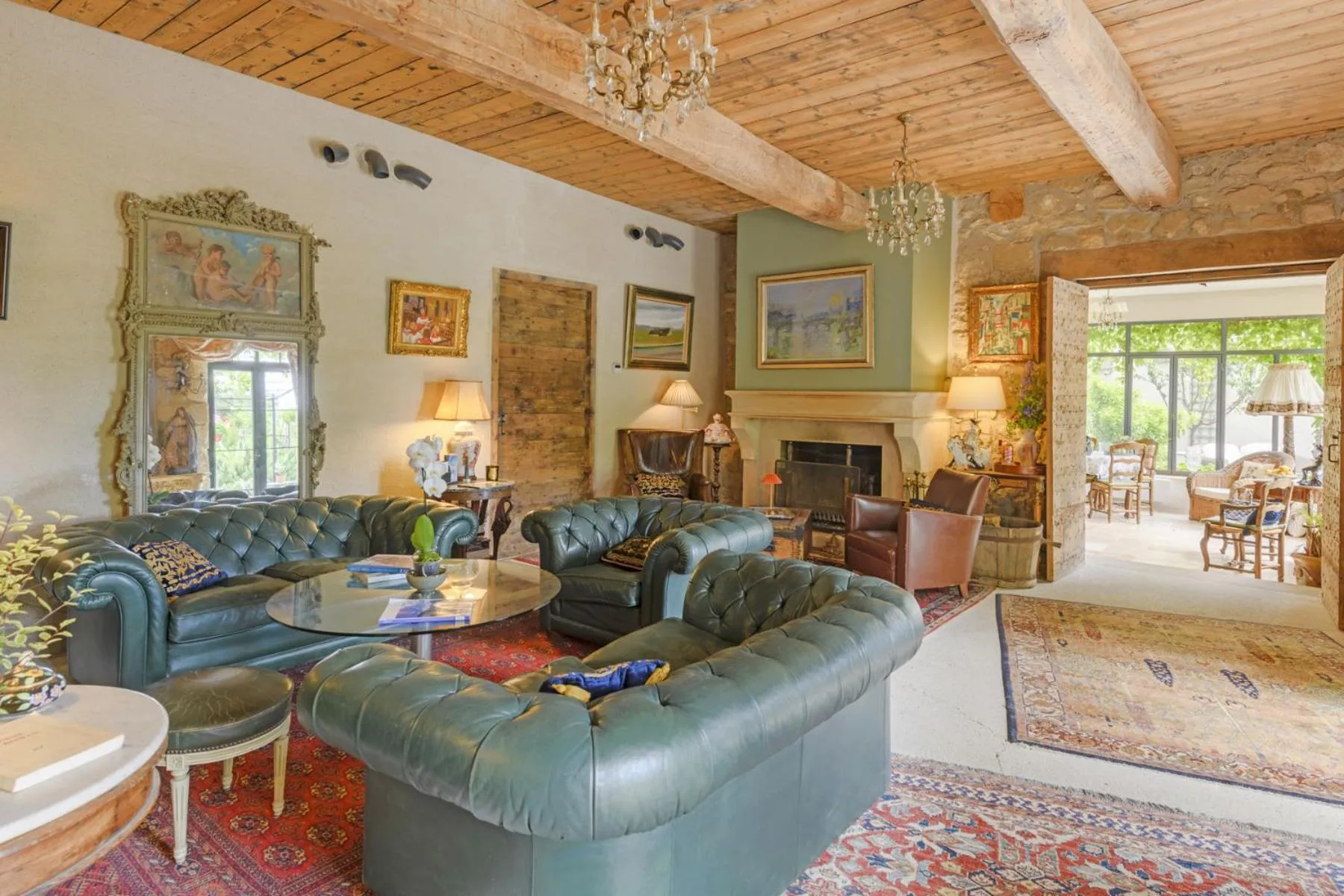 Living room in Bastide de Bellegarde