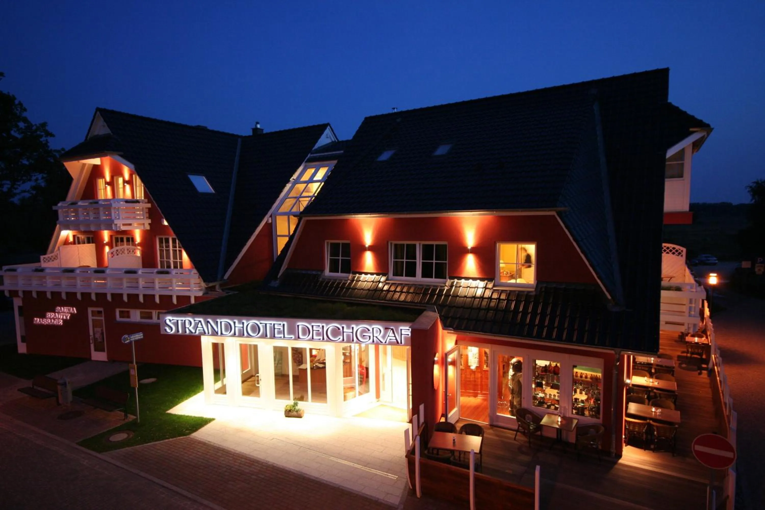 Property building in Strandhotel Deichgraf Graal-Müritz