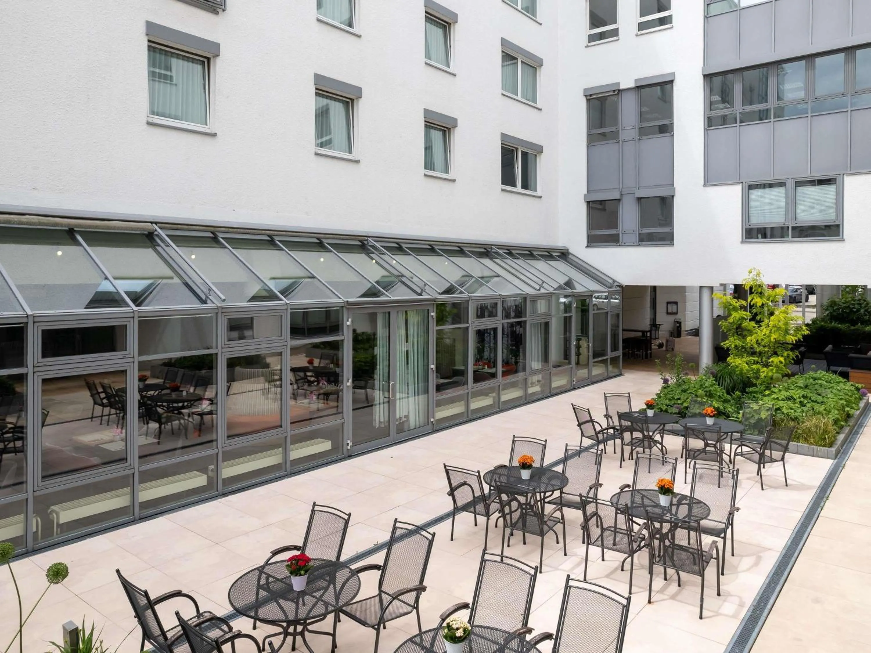 Property building in Mercure Hotel Stuttgart Airport Messe