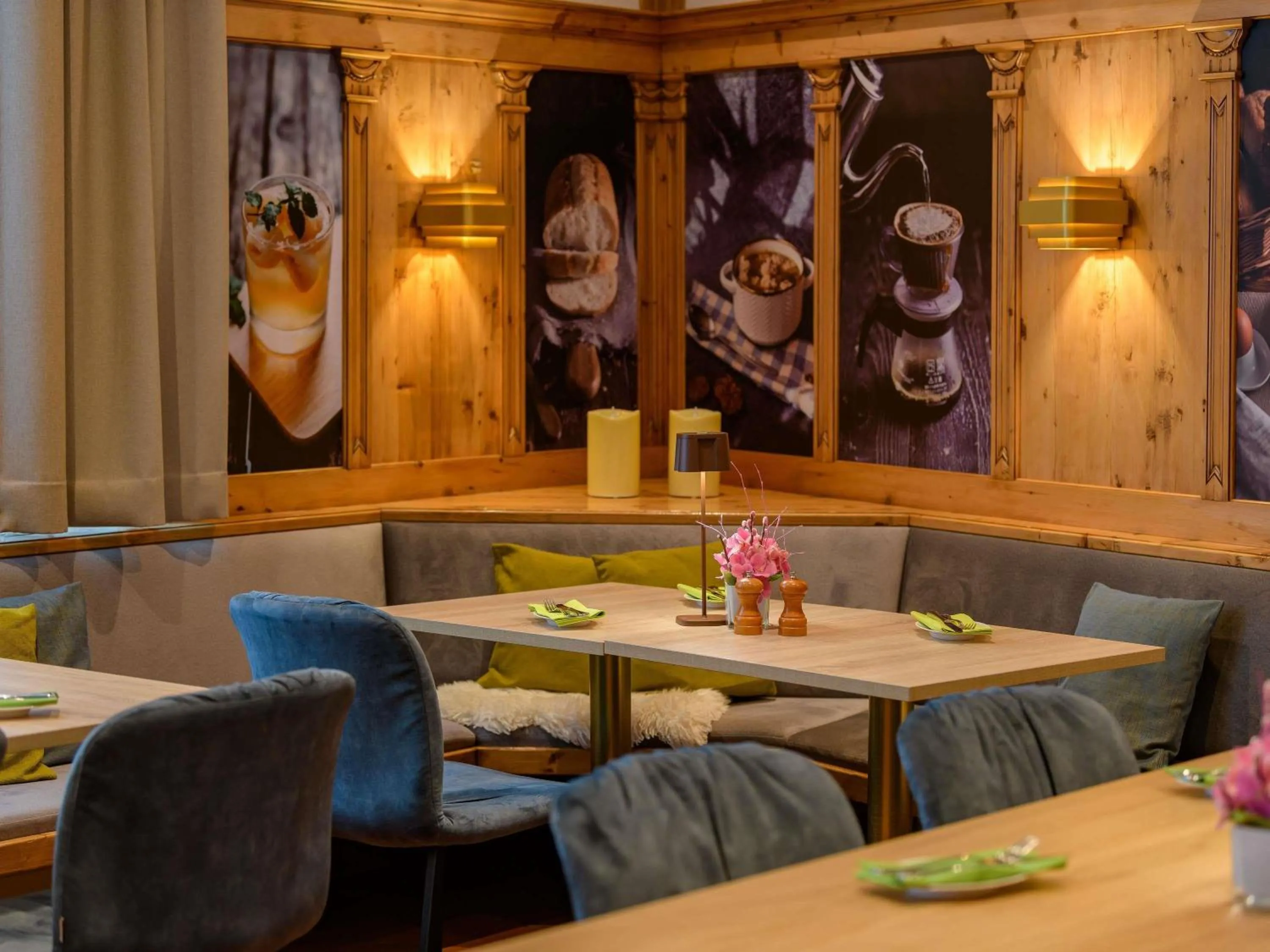 Lounge or bar in Mercure Hotel Stuttgart Airport Messe