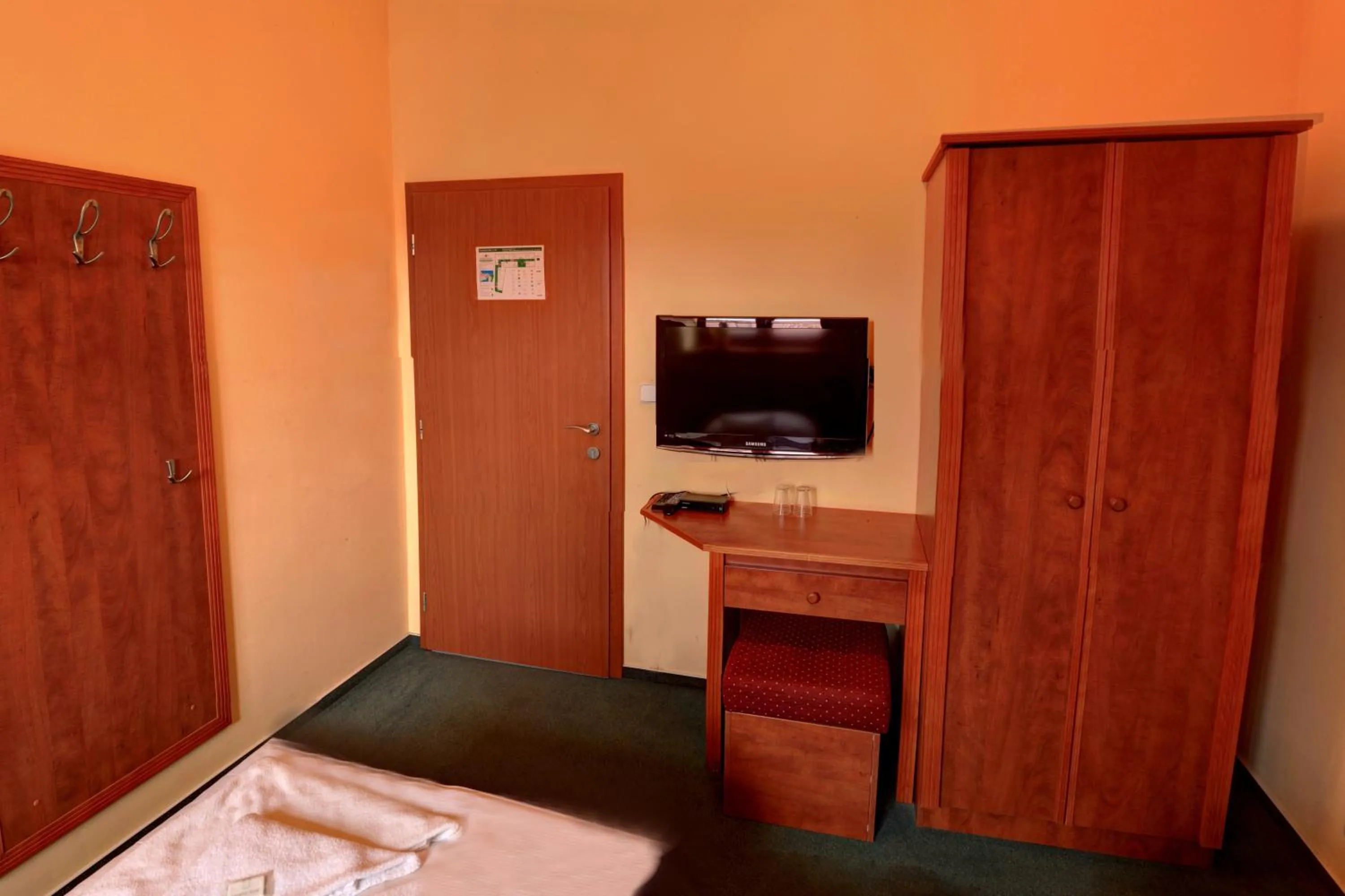 Bed in Štiřínská stodola u Prahy