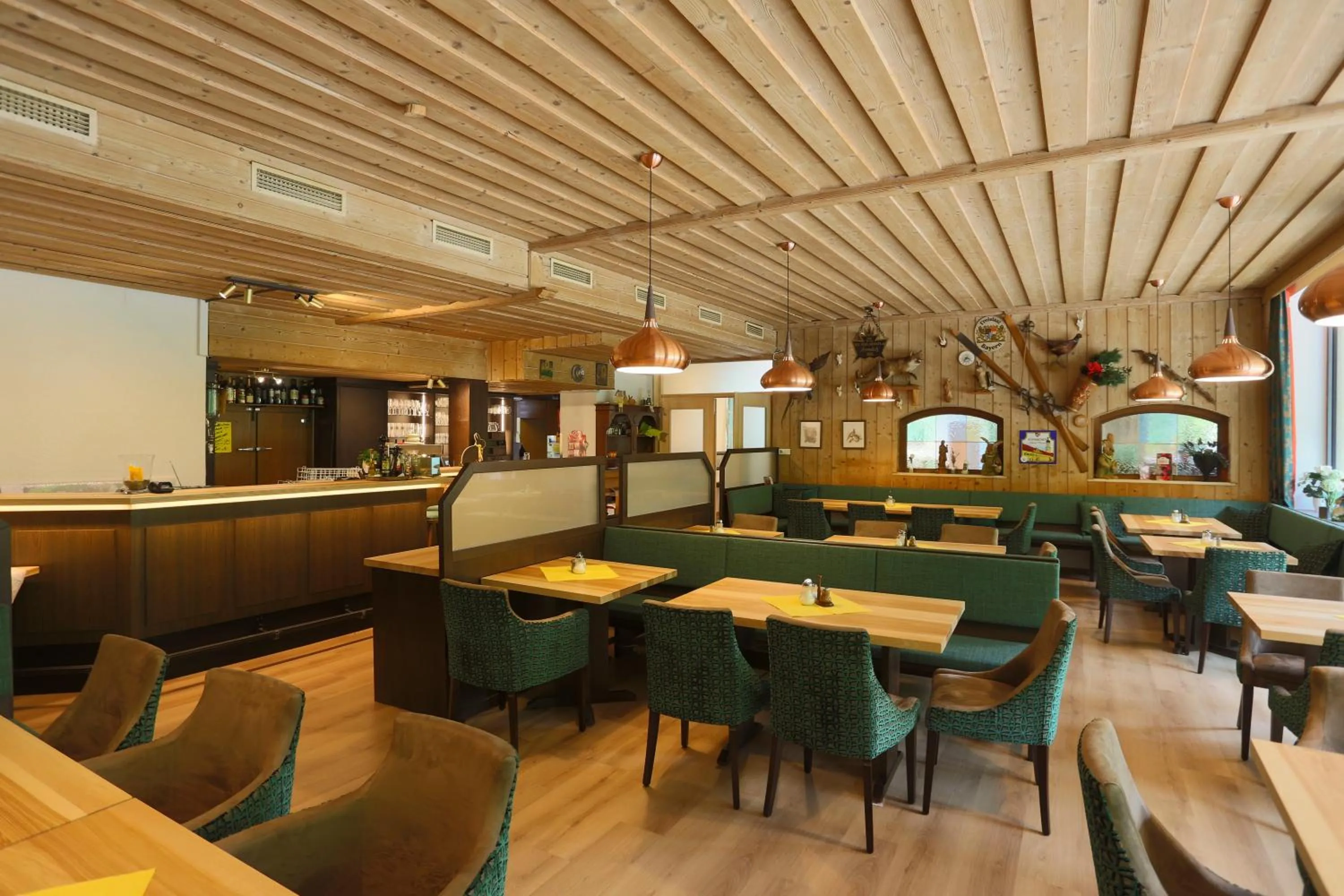 Restaurant/places to eat in Naturhotel Wittelsbach