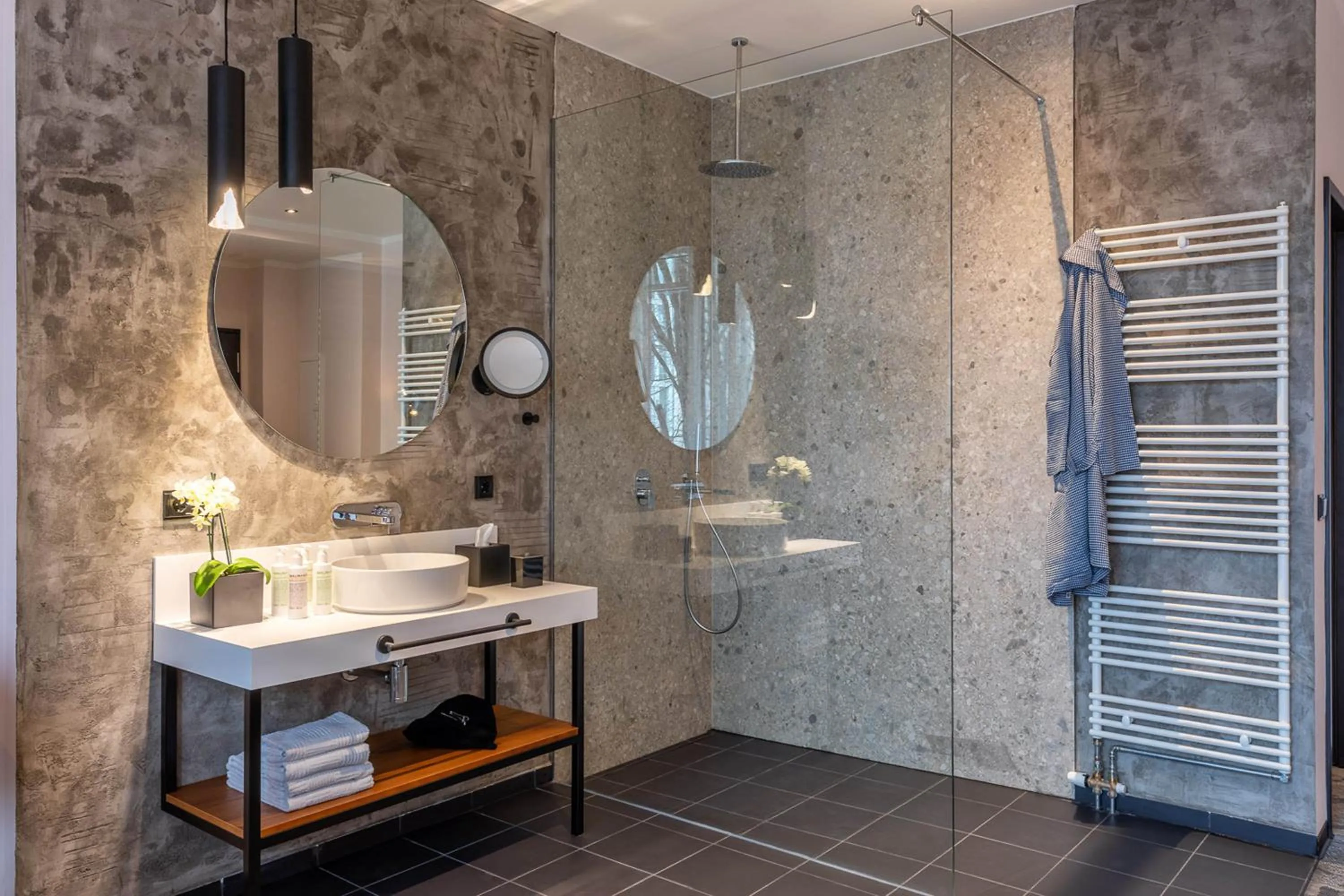 Bathroom in Hotel Neuer Fritz