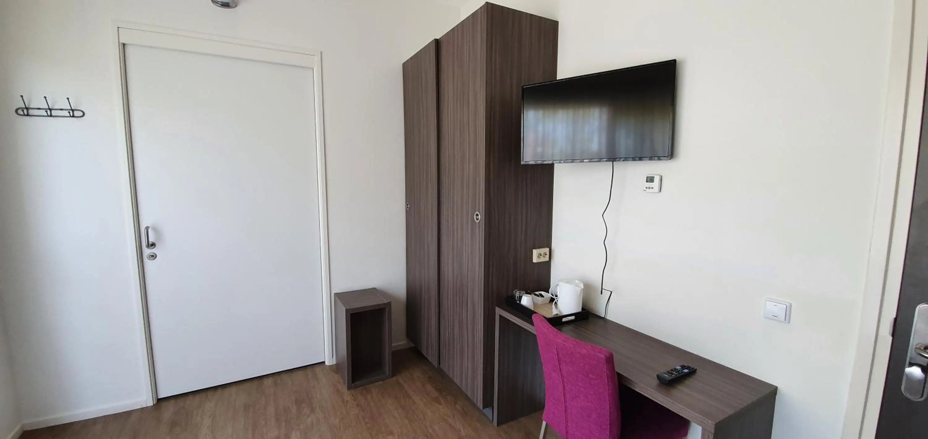 TV and multimedia in B&B Hotel De Vrije Vogel