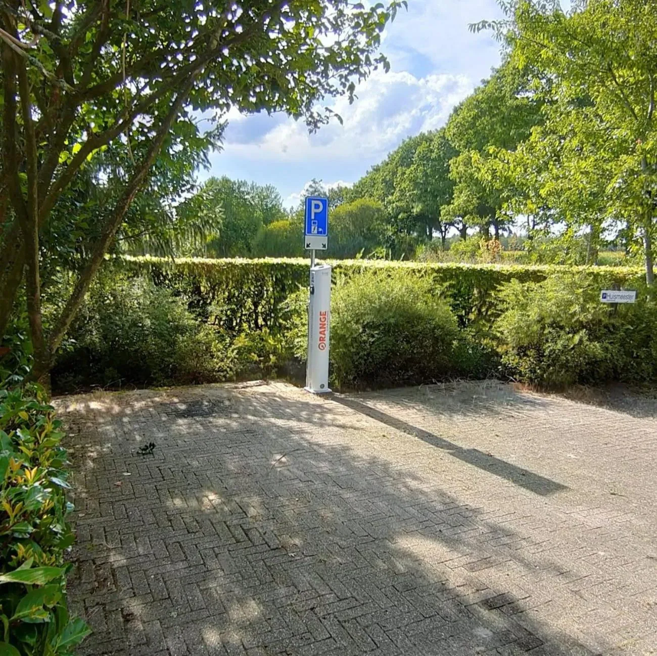 Parking in B&B Hotel De Vrije Vogel