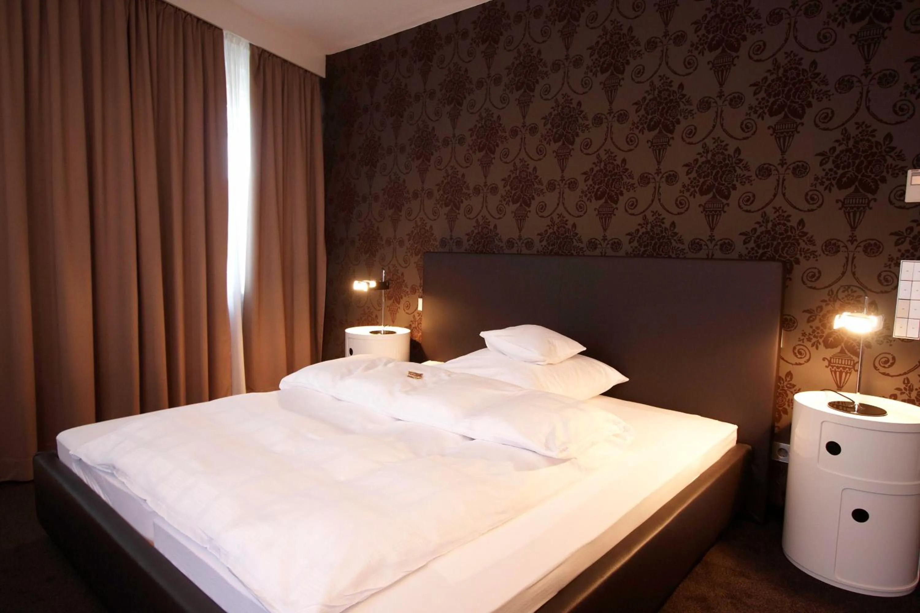 Bed in Hotel Waldhorn