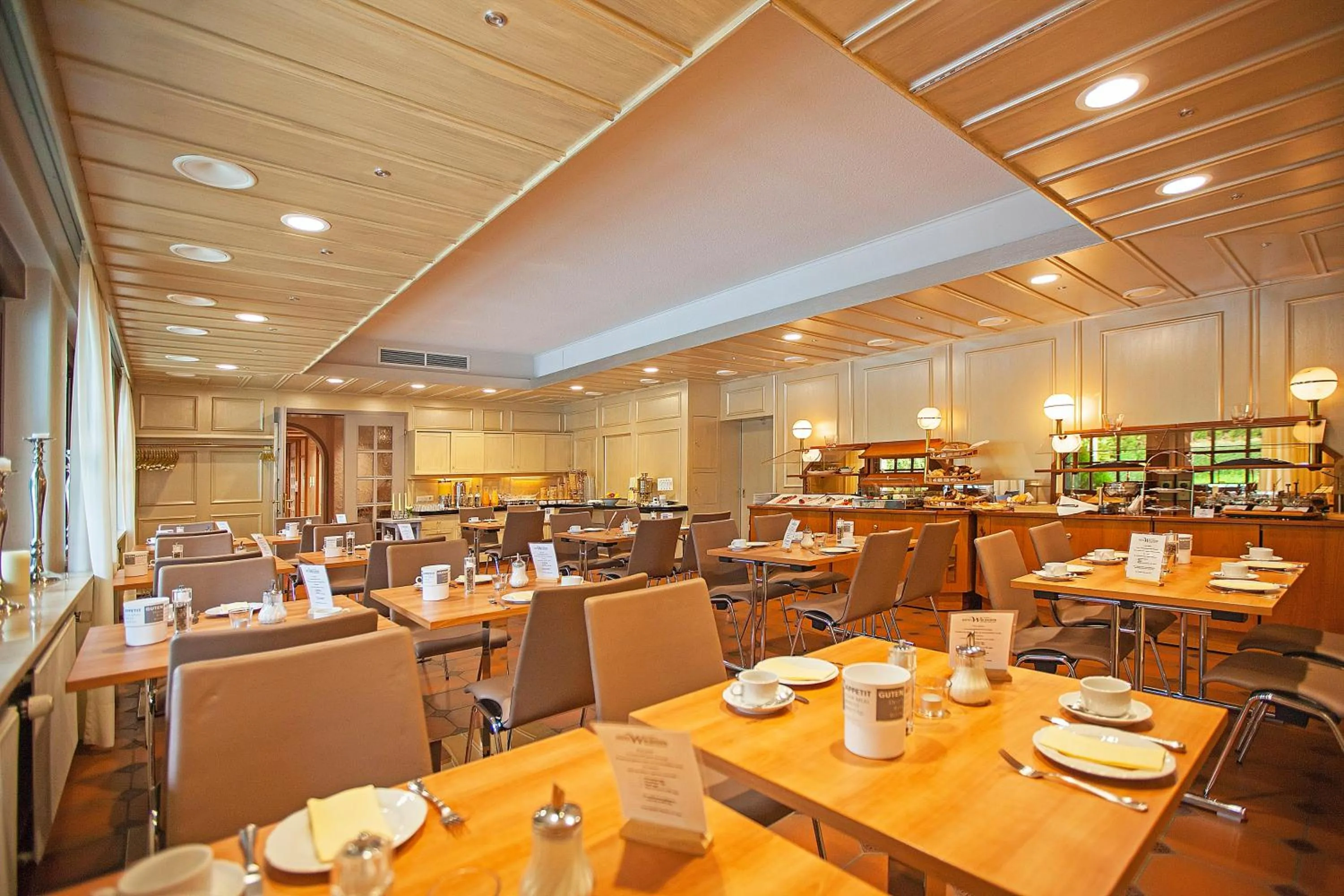 Breakfast in Hotel Waldhorn